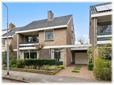 Foto van Dokter Van Haeringenplantsoen 21, Nieuw-Vennep