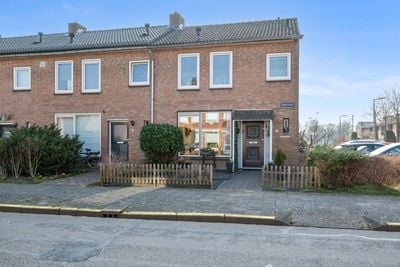 Foto van Kerkstraat 63, Nieuw-Vennep