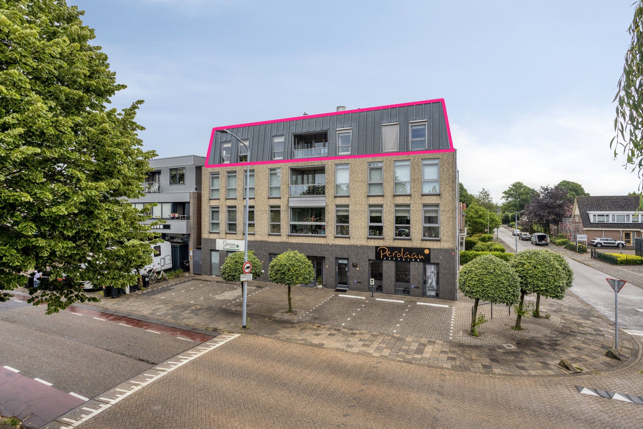 Foto van Hoofdweg 1306B, Nieuw-Vennep