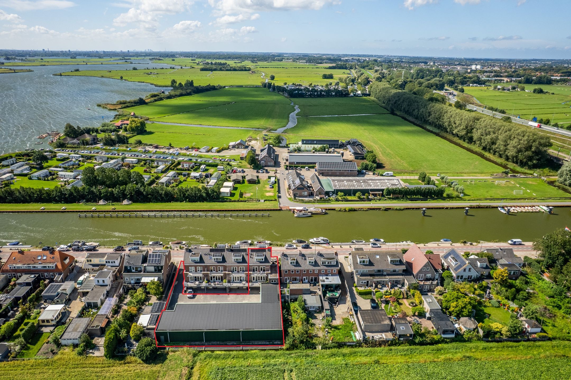 Foto van Lisserdijk 30, Buitenkaag