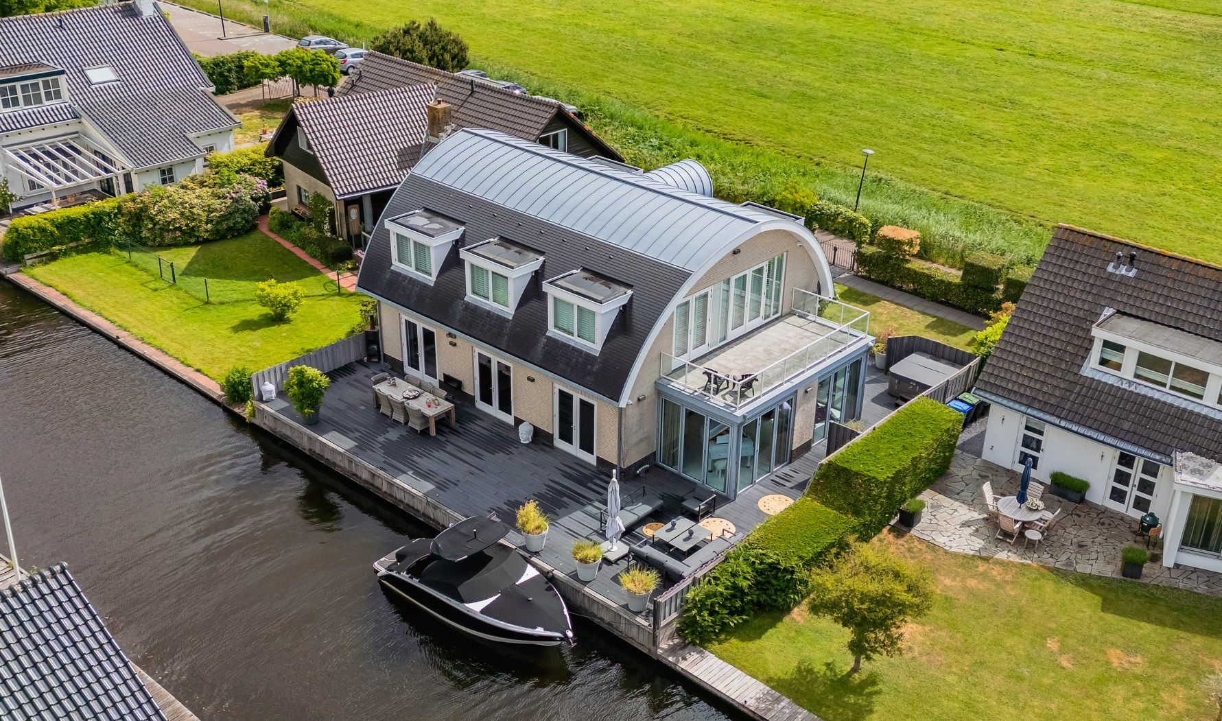 Foto van Nassaulaan 12, Kaag