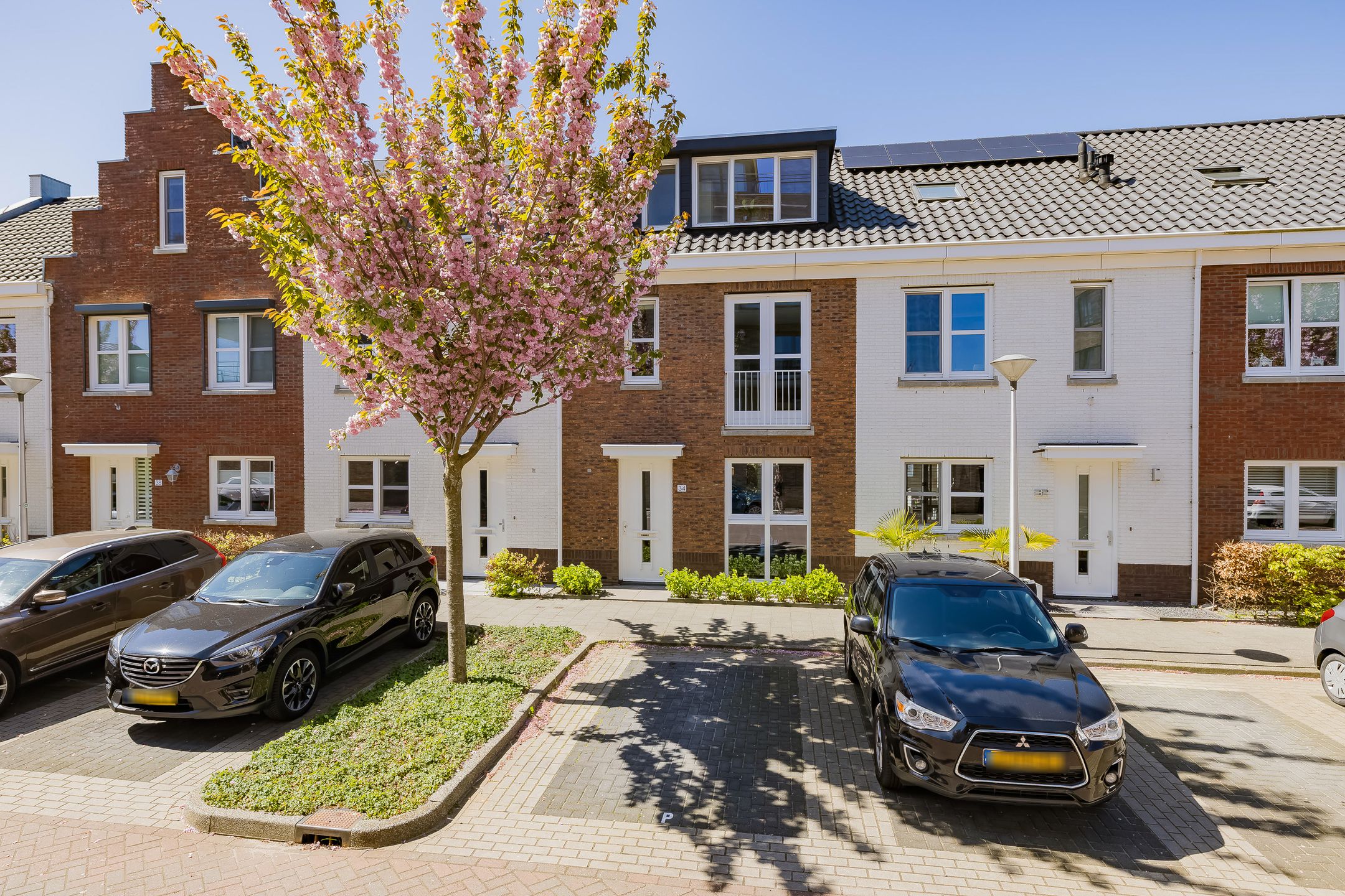 Foto van Piet Heinstraat 34, Lisse