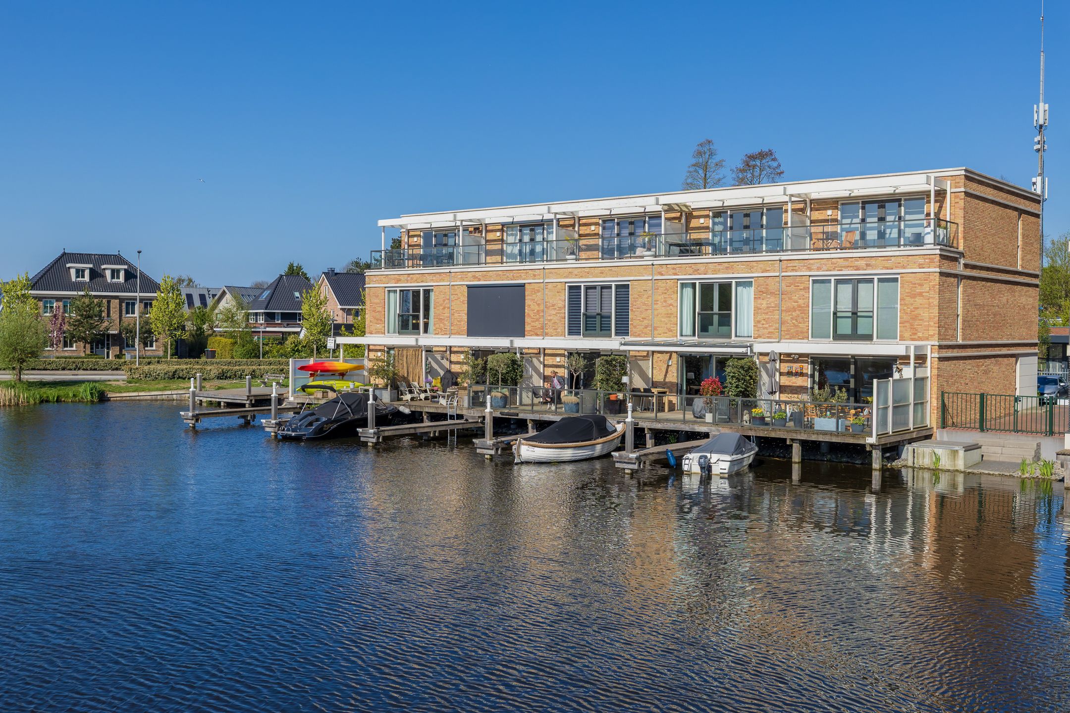 Foto van Kistenmakerskade 10, Lisse