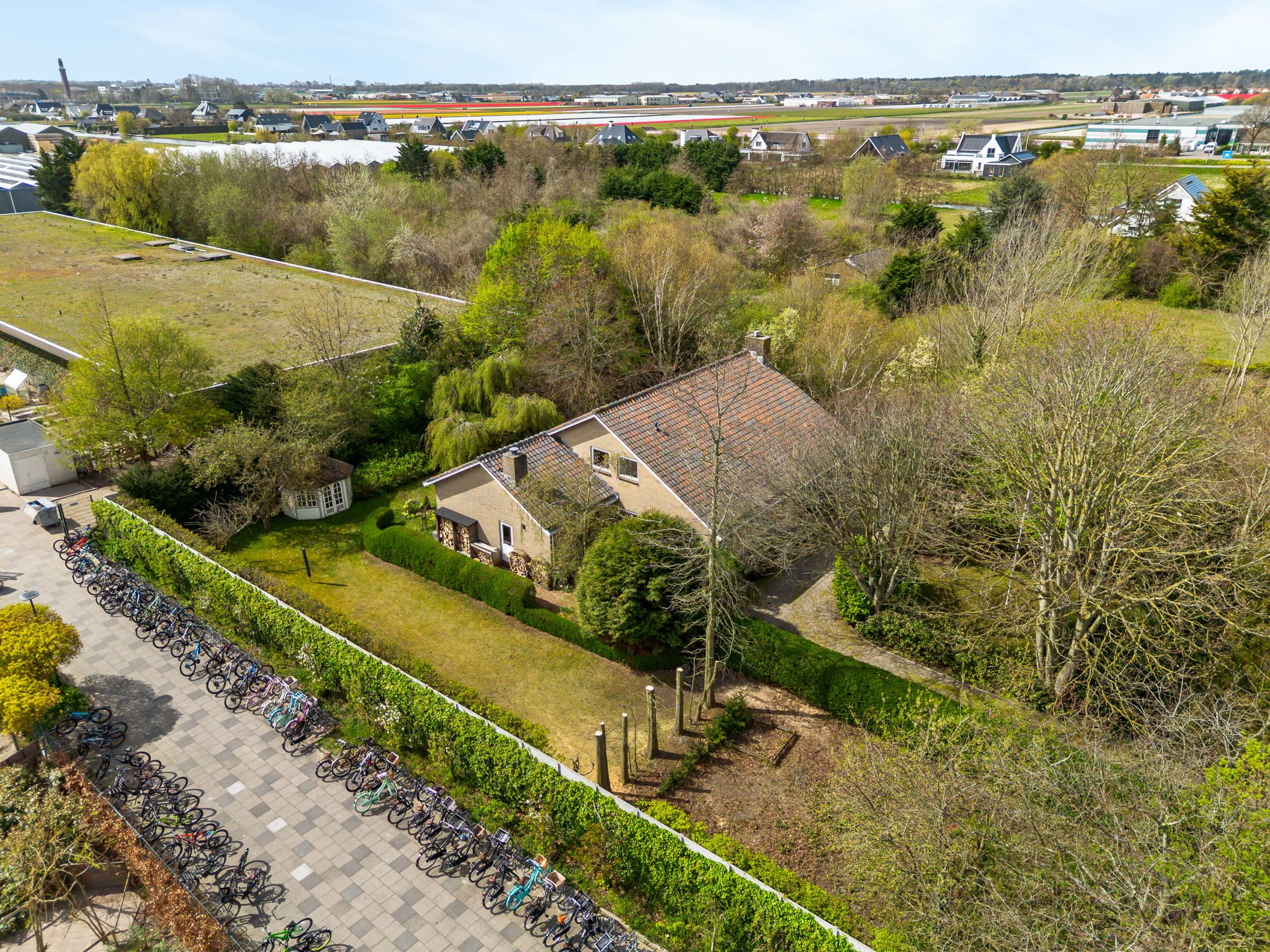 Foto van Van der Weijdenlaan 9, Noordwijkerhout