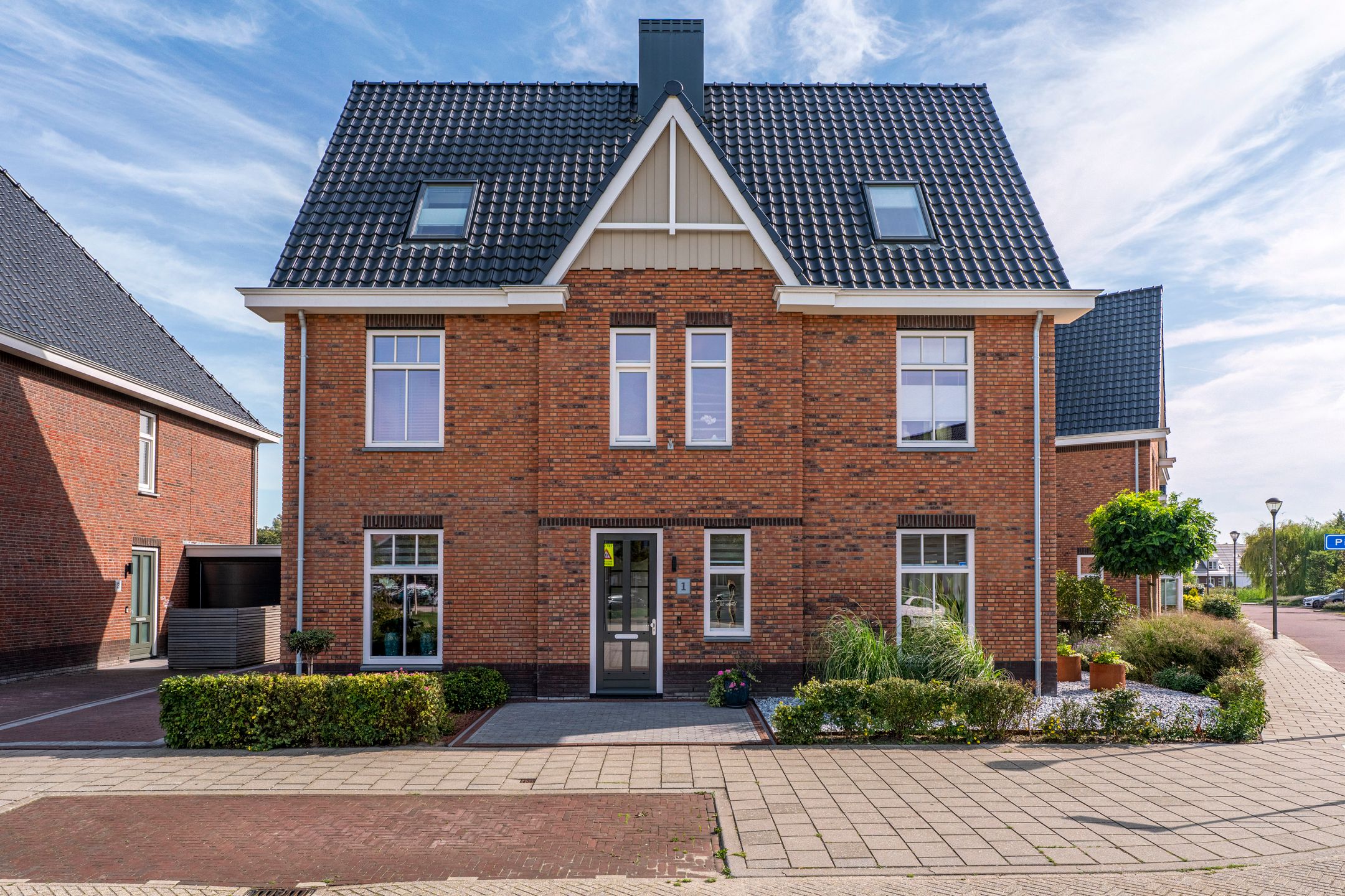 Foto van Pioenroos 1, Voorhout