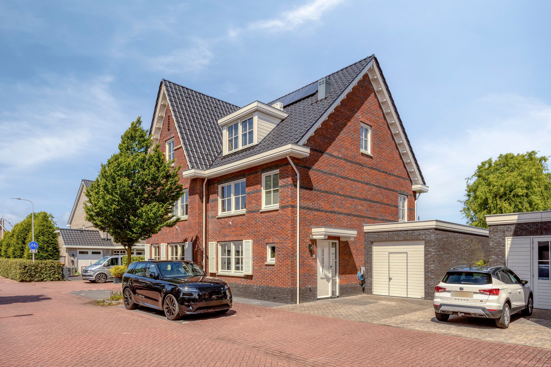 Foto van Tusschen beide Wegen 14, Rijnsburg