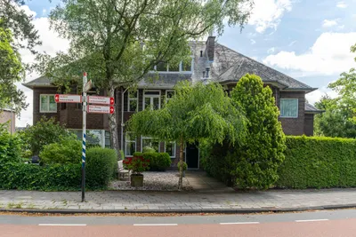 Foto van Van Zuylen van Nijeveltstraat 16, Wassenaar