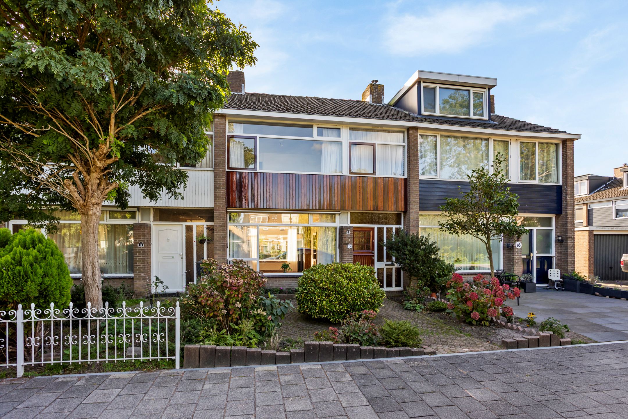 Foto van Graaf Engelbrechtlaan 15, Leidschendam