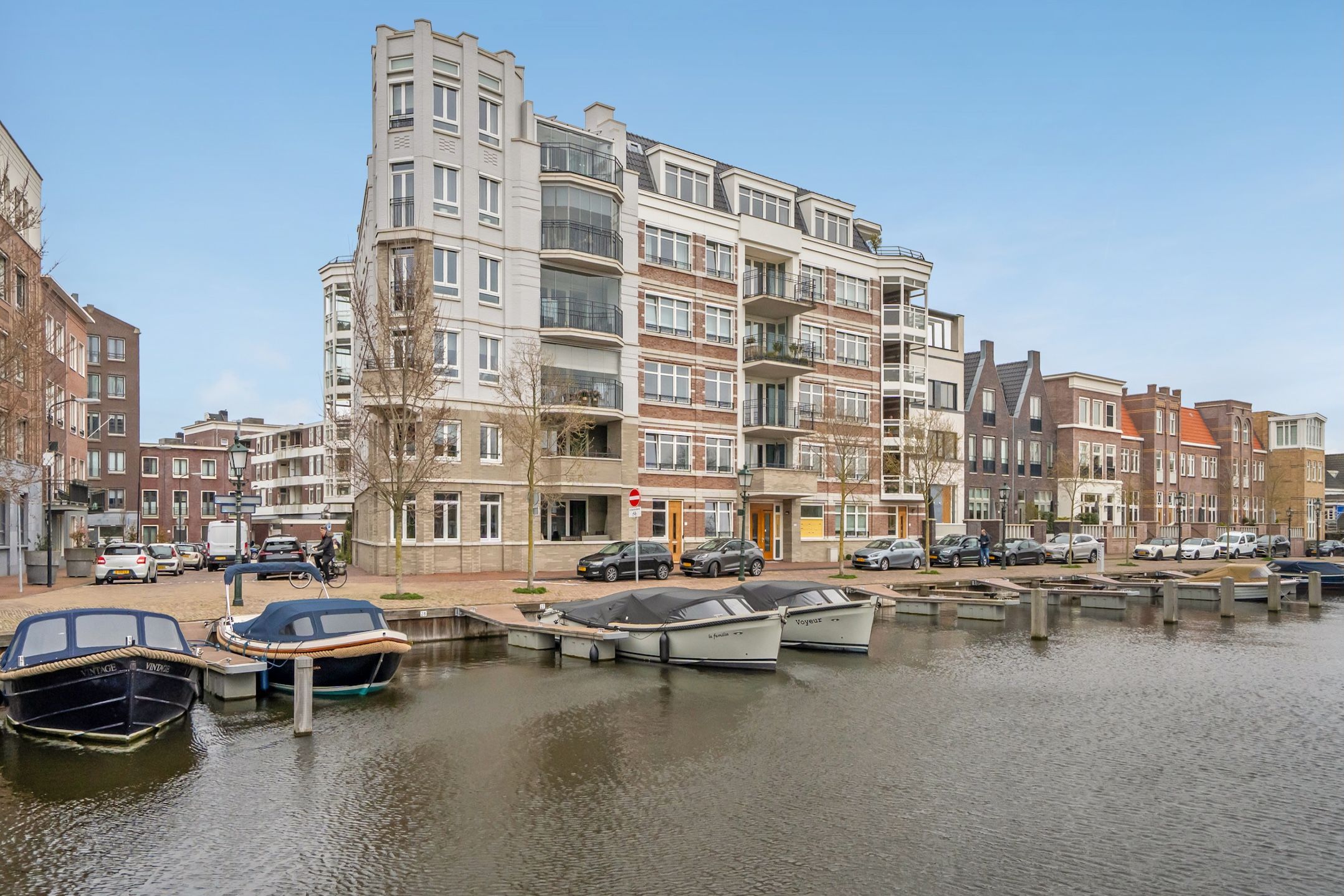 Foto van Van Ravesteijnkade 1, Leidschendam