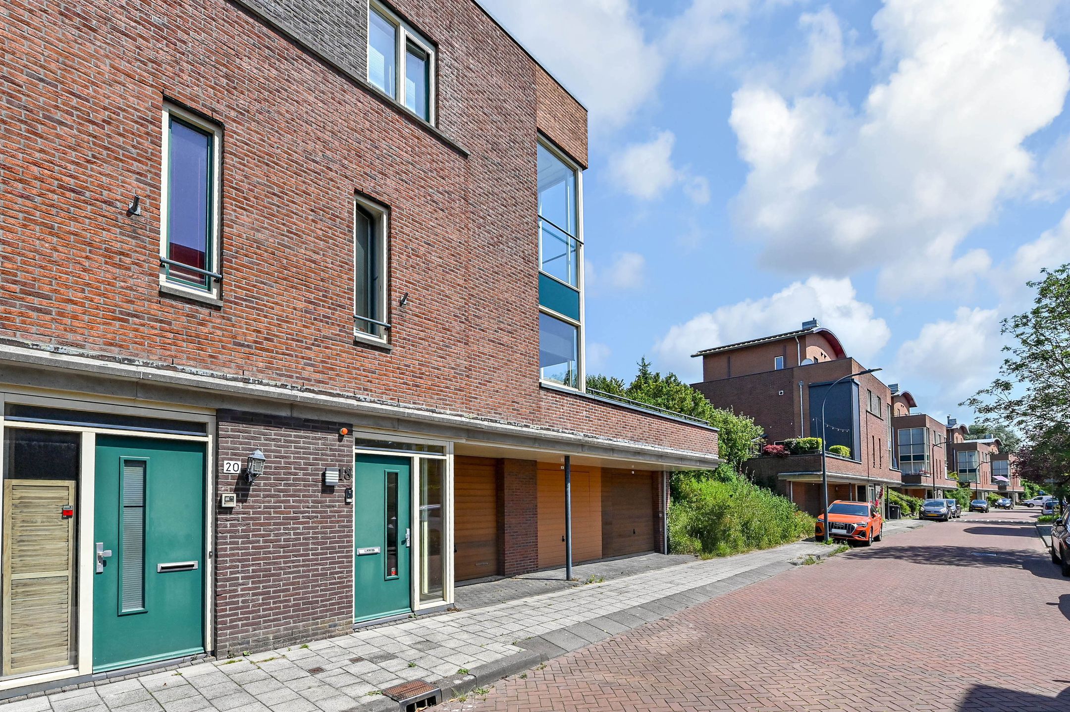 Foto van Charley Tooropstraat 18, Voorburg