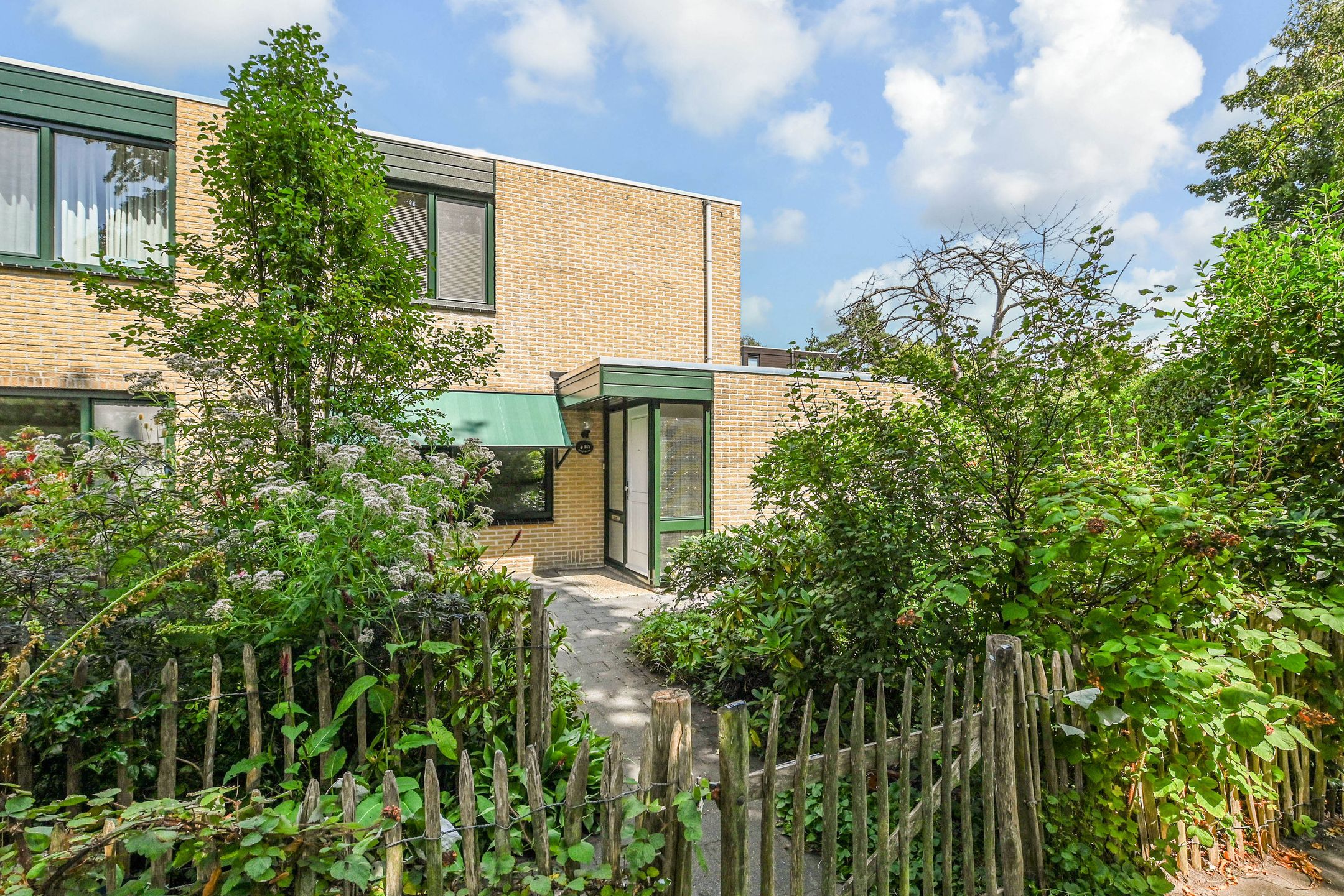 Foto van Distelweide 145, Voorburg