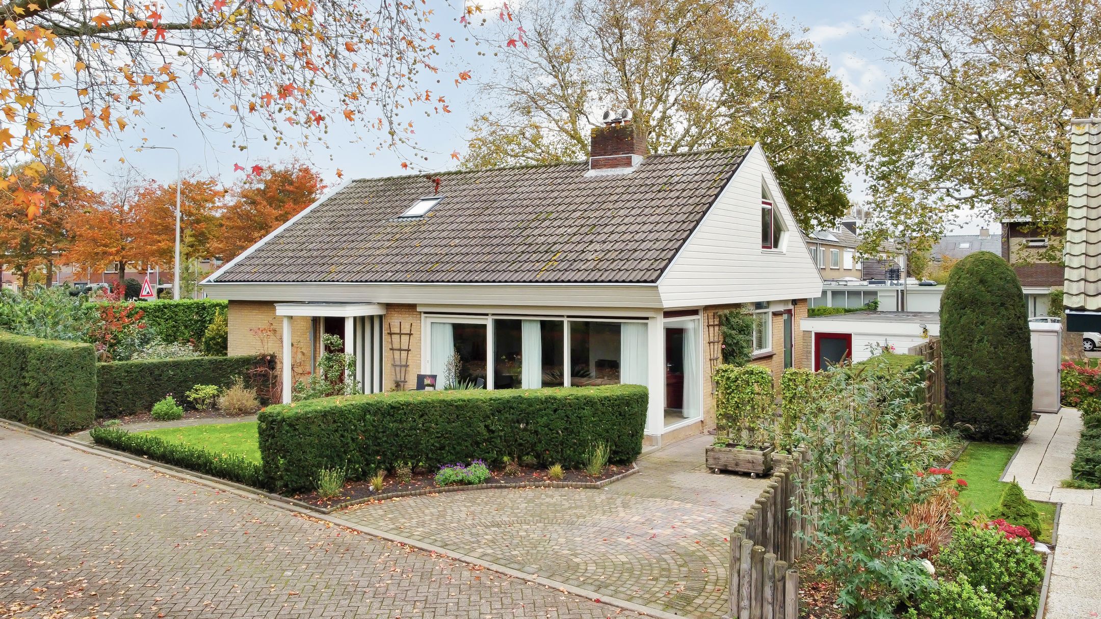 Foto van Elf Guldensmijn 2, Wateringen