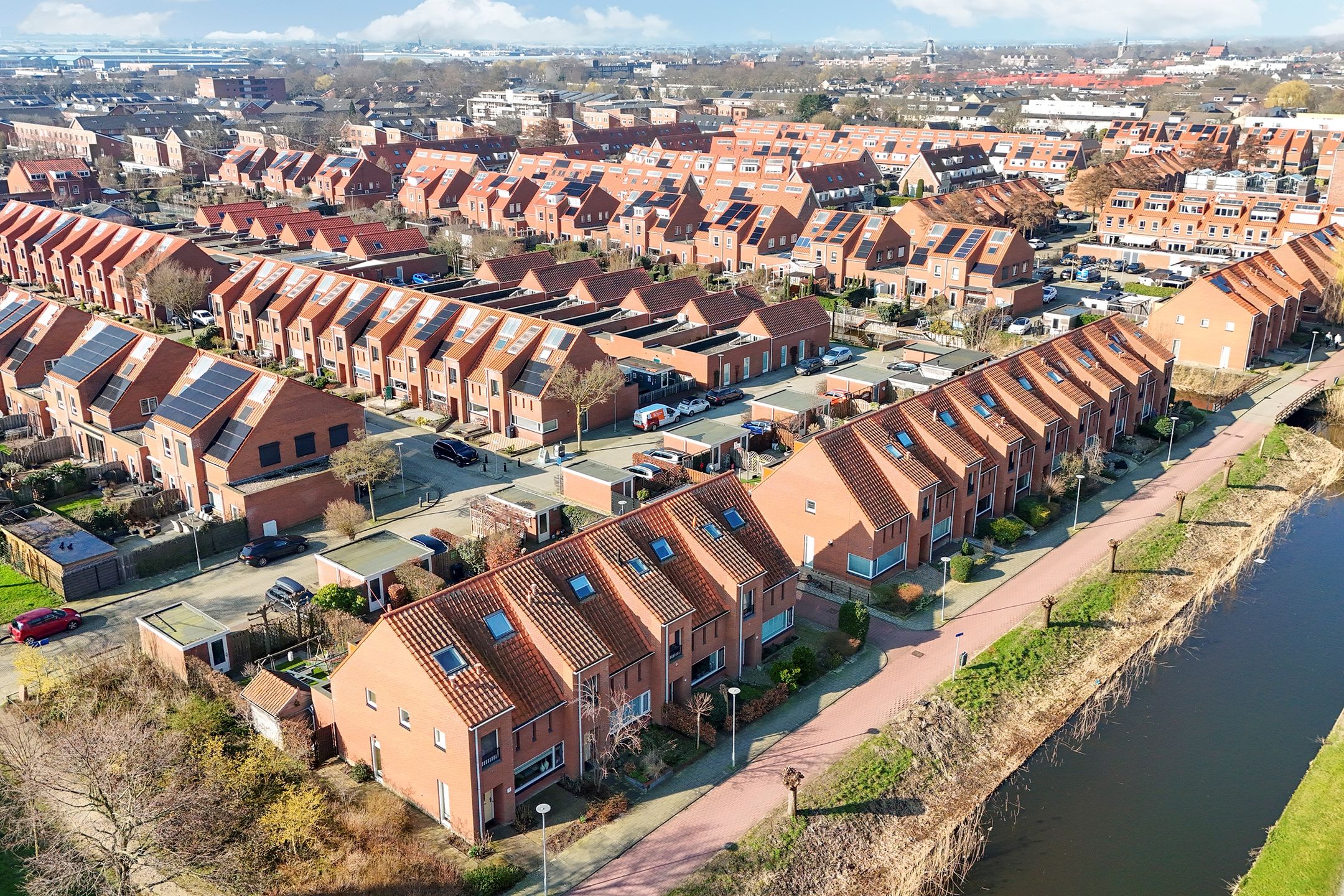 Foto van Aalbessenlaan 33, Wateringen