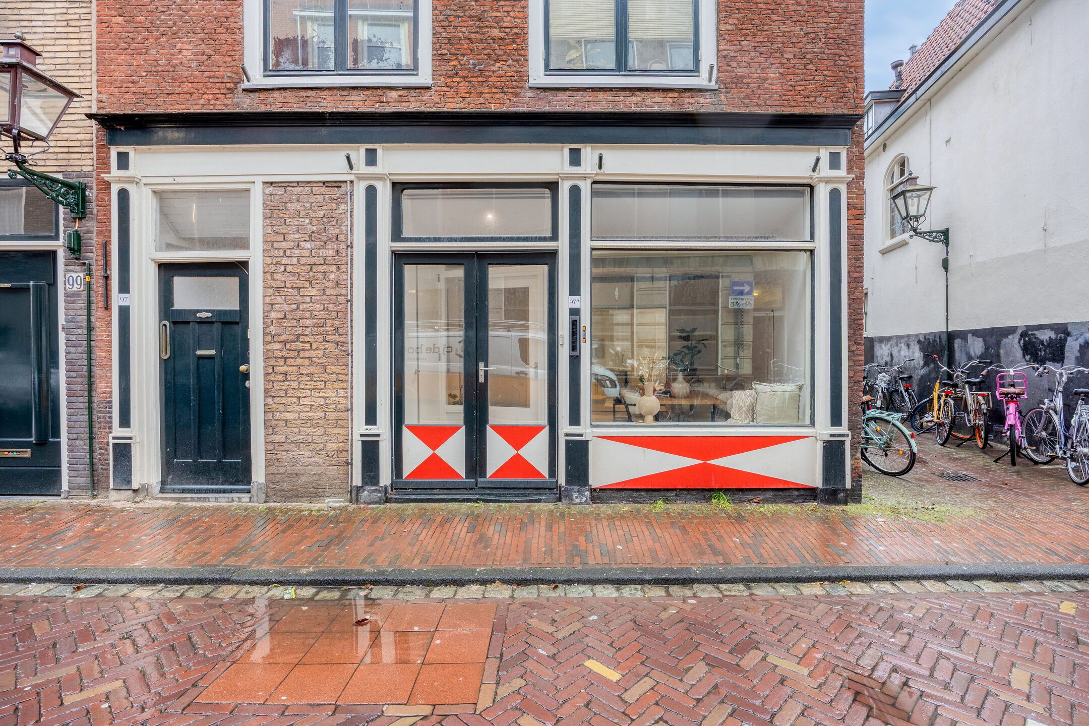Foto van Hogewoerd 97A, Leiden
