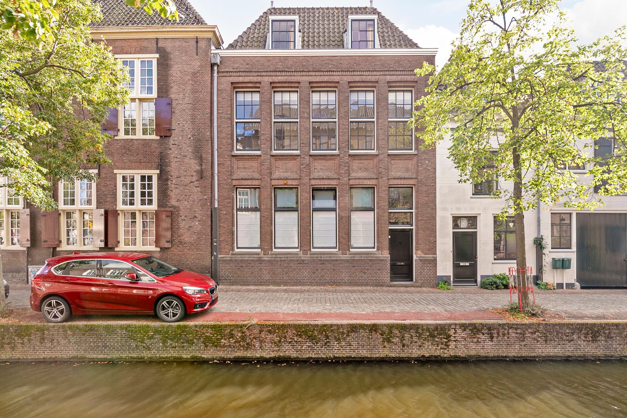 Foto van Groenhazengracht 2, Leiden