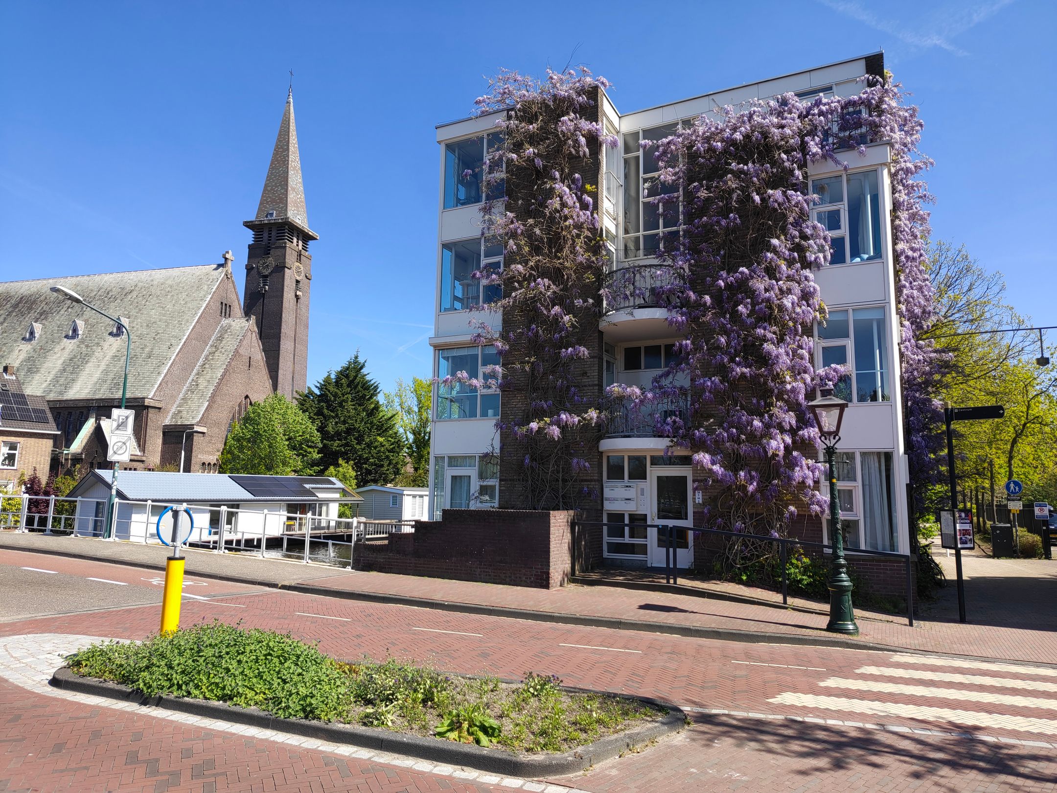 Foto van Oude Herengracht 4, Leiden