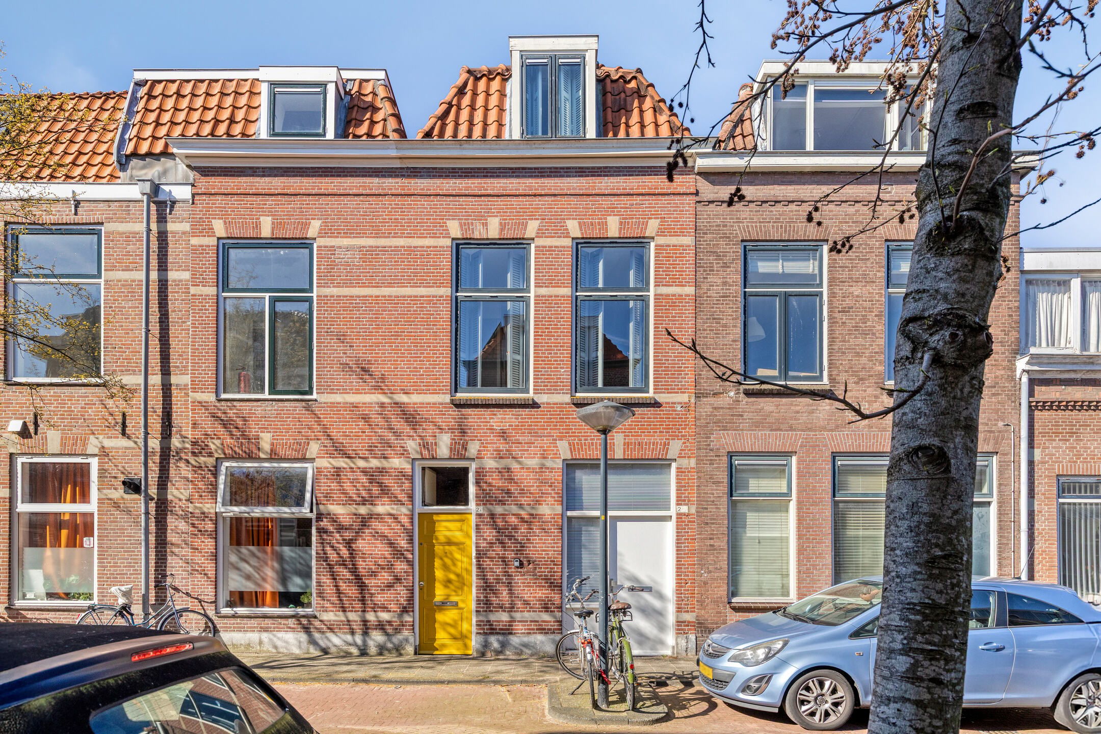 Foto van Floresstraat 2A, Leiden