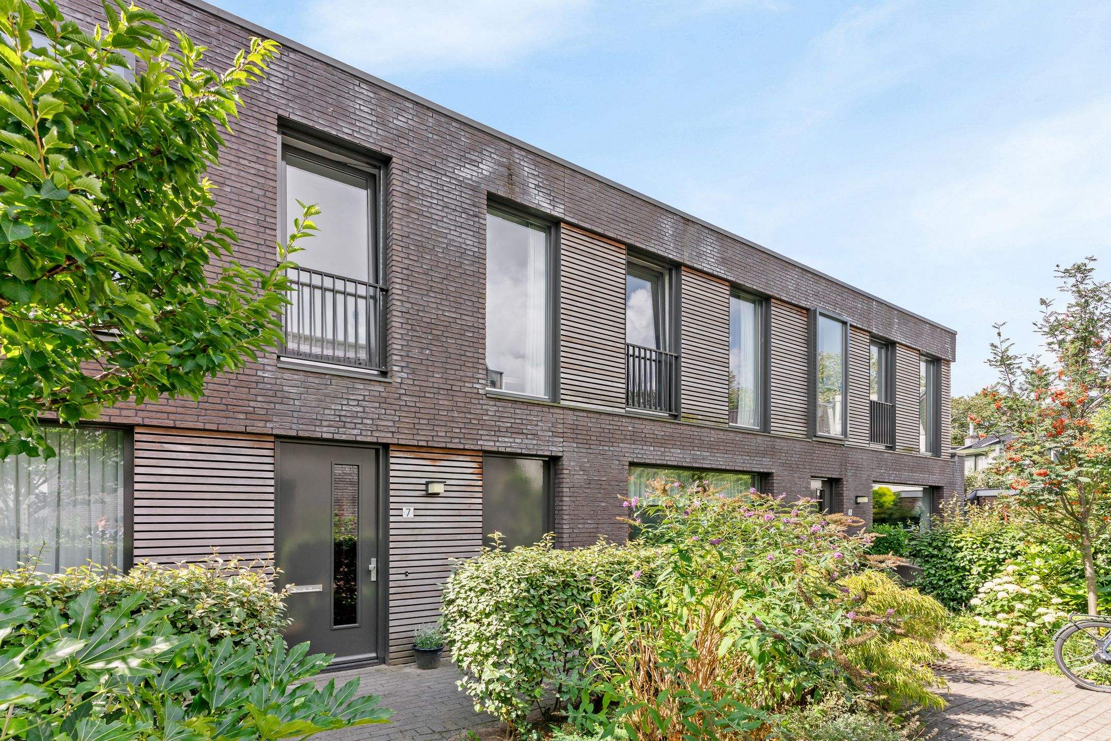 Foto van Warmoeziershof 7, Leiden