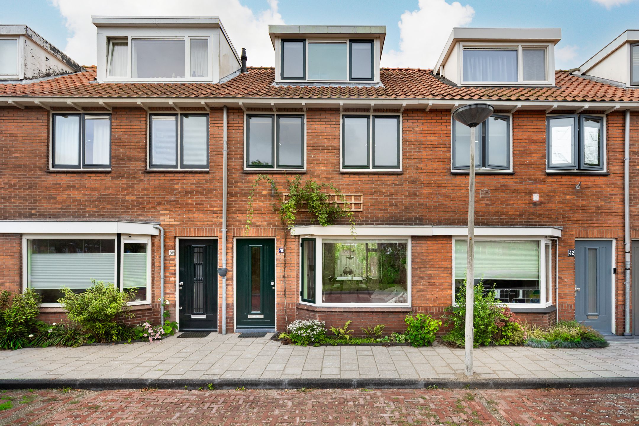 Foto van Staringkade 40, Leiden