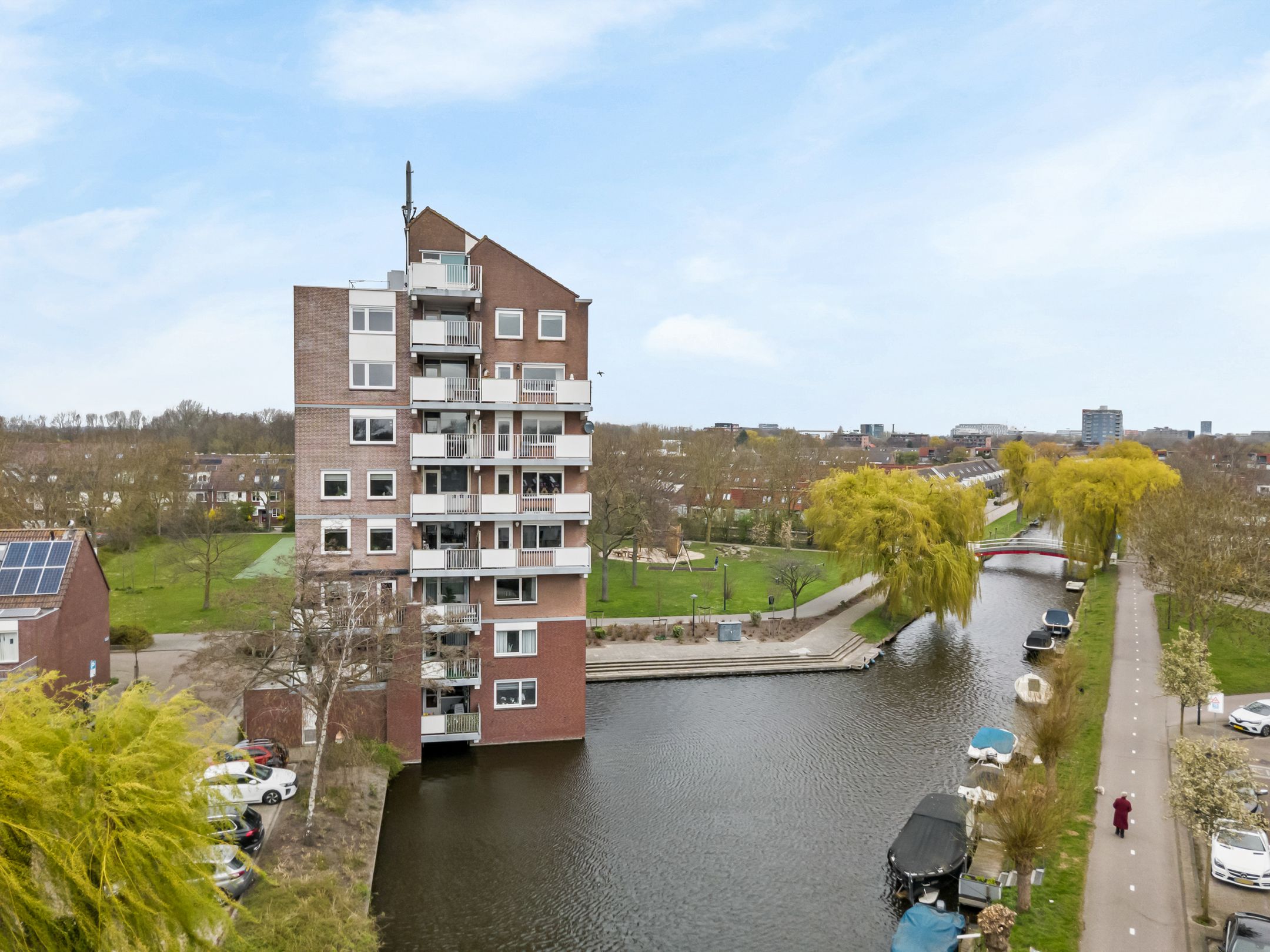 Foto van Ank van der Moerstraat 12, Leiden