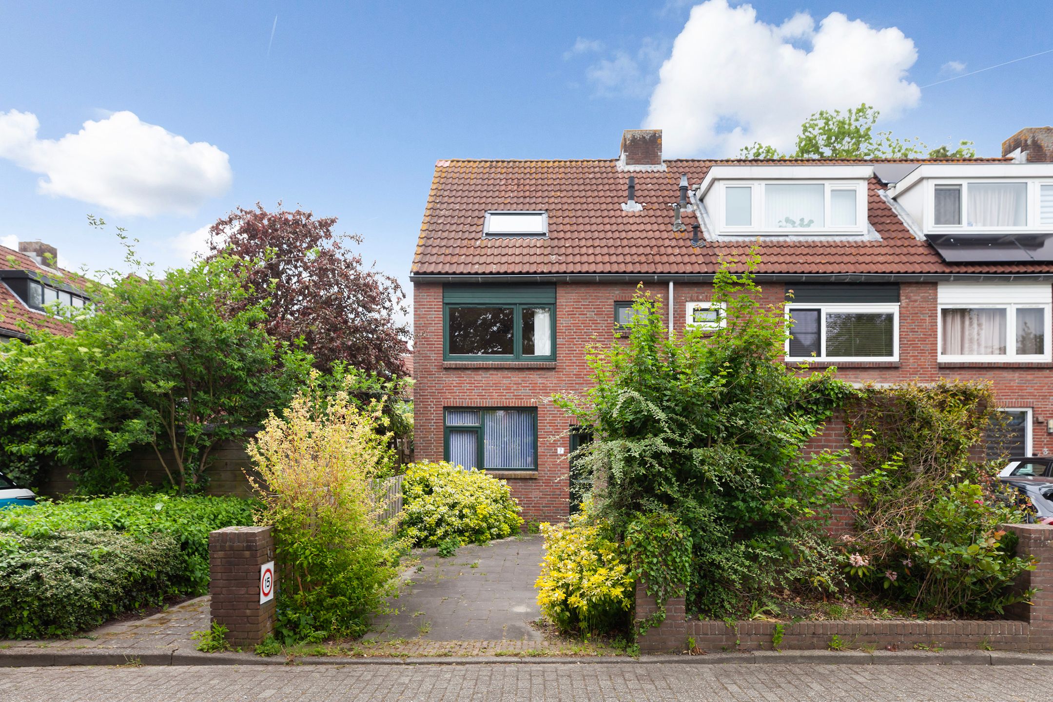 Foto van Hugo van Woerdenstraat 7, Leiden