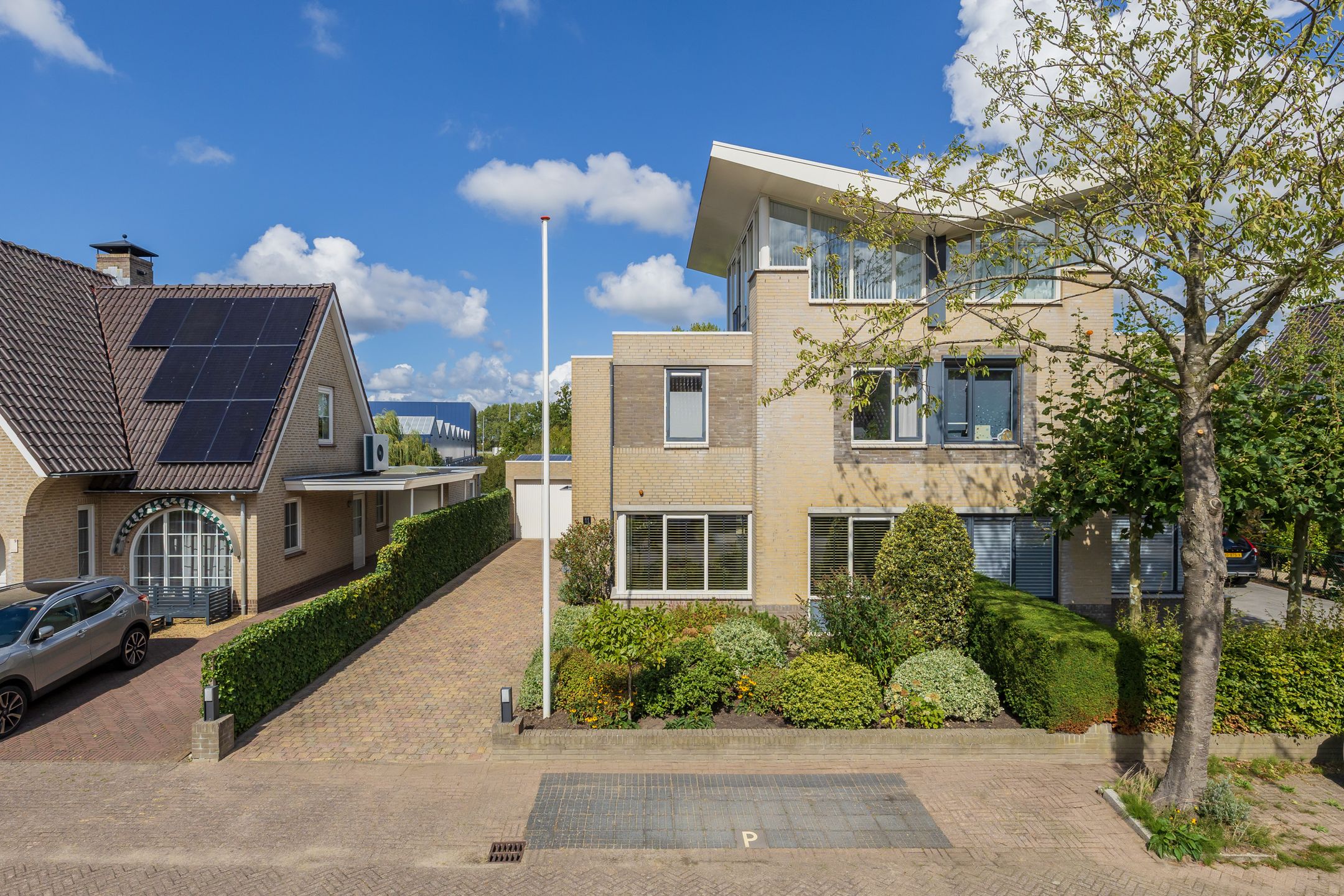 Foto van Theo van Doesburglaan 11, Oegstgeest