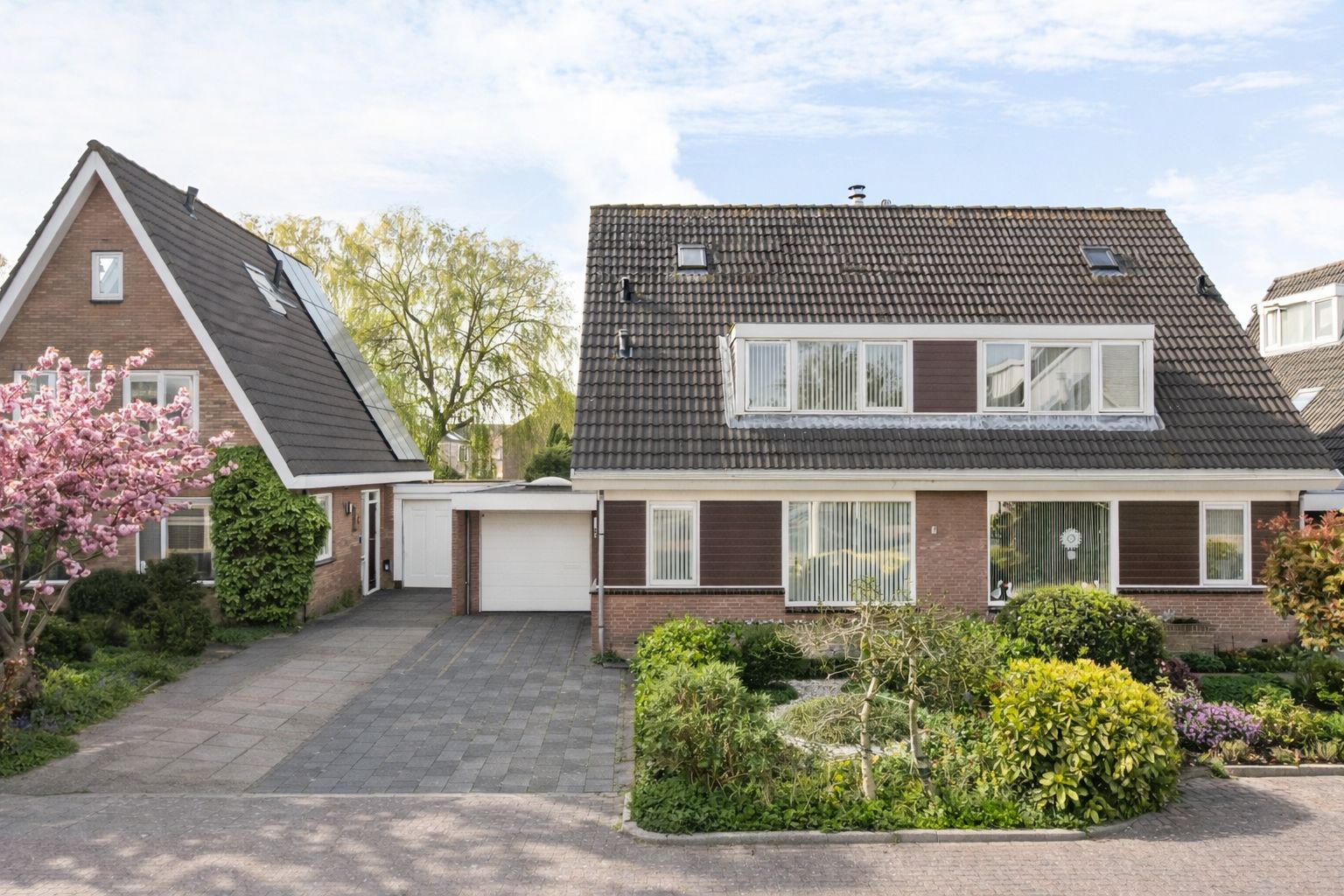 Foto van Lentekade 8, Leiderdorp