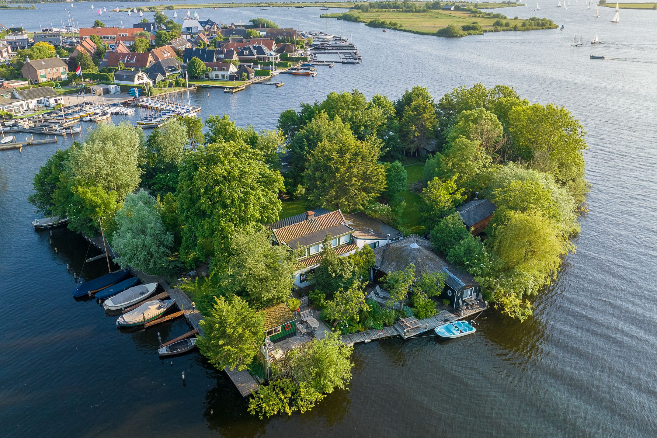 Foto van Vogelskamp 1, Warmond