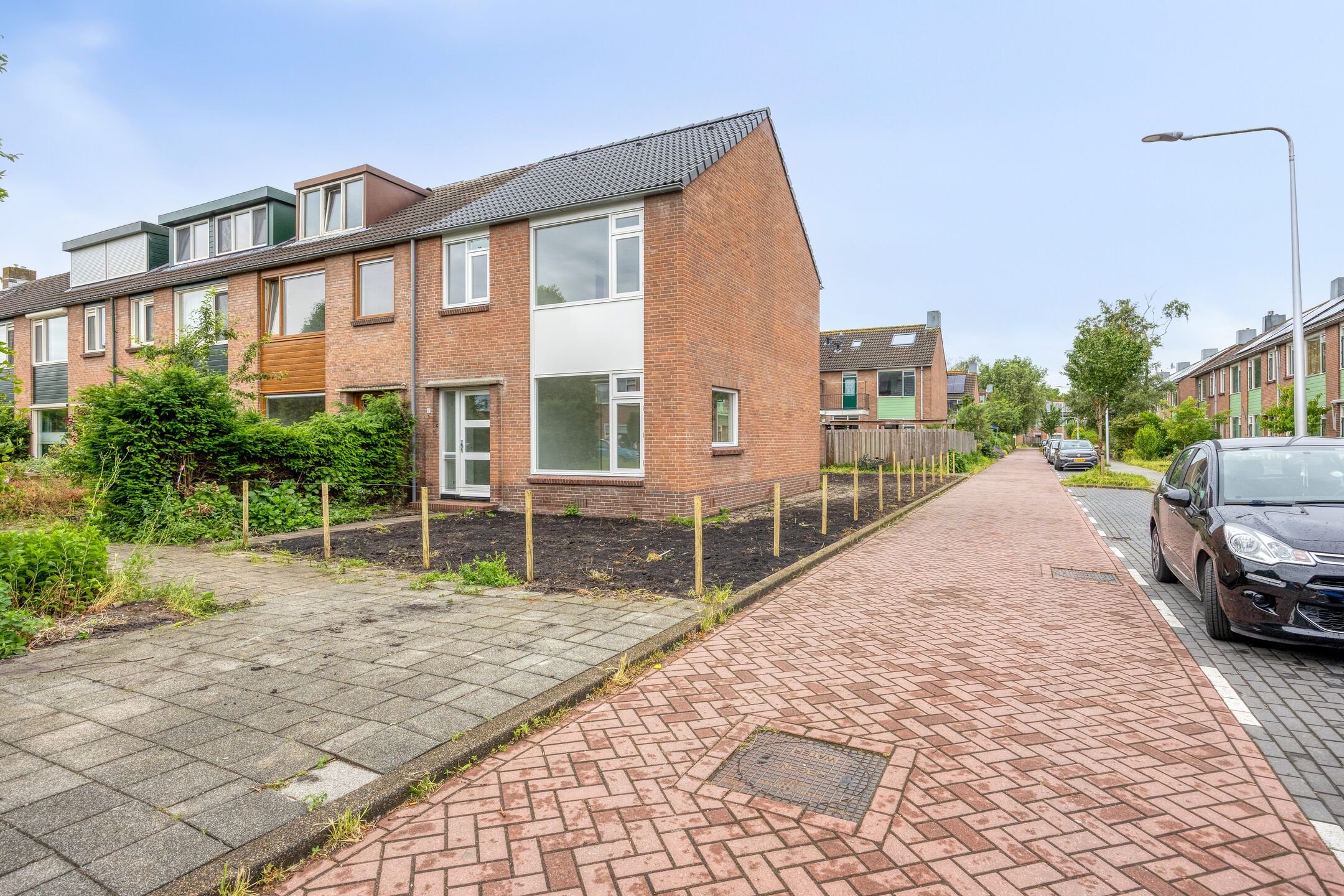 Foto van Mimosastraat 11, Roelofarendsveen