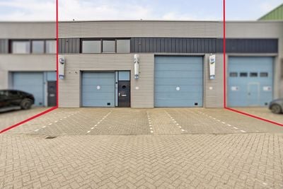 Foto van Veenderveld 82, Roelofarendsveen