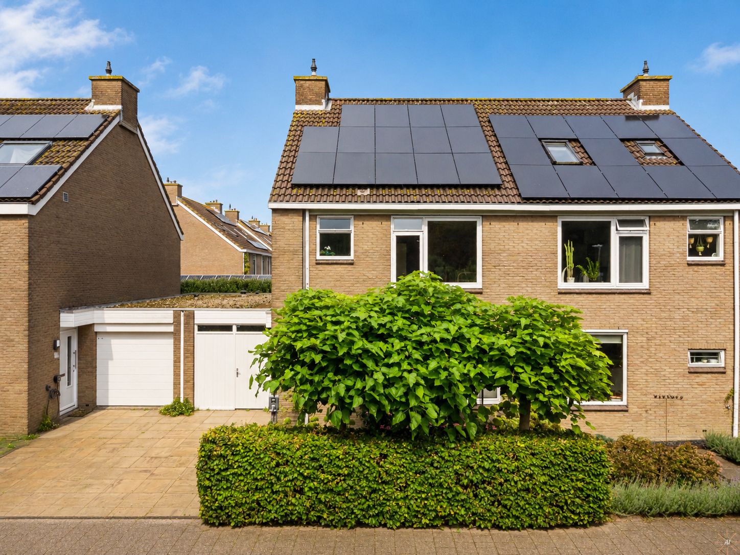 Foto van Marga Klompéstraat 35, Alphen aan den Rijn