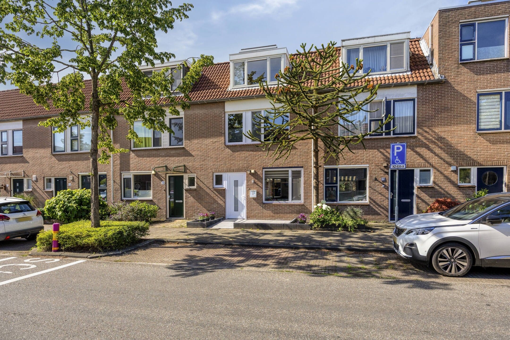 Foto van Zadelmaker 90, Alphen aan den Rijn