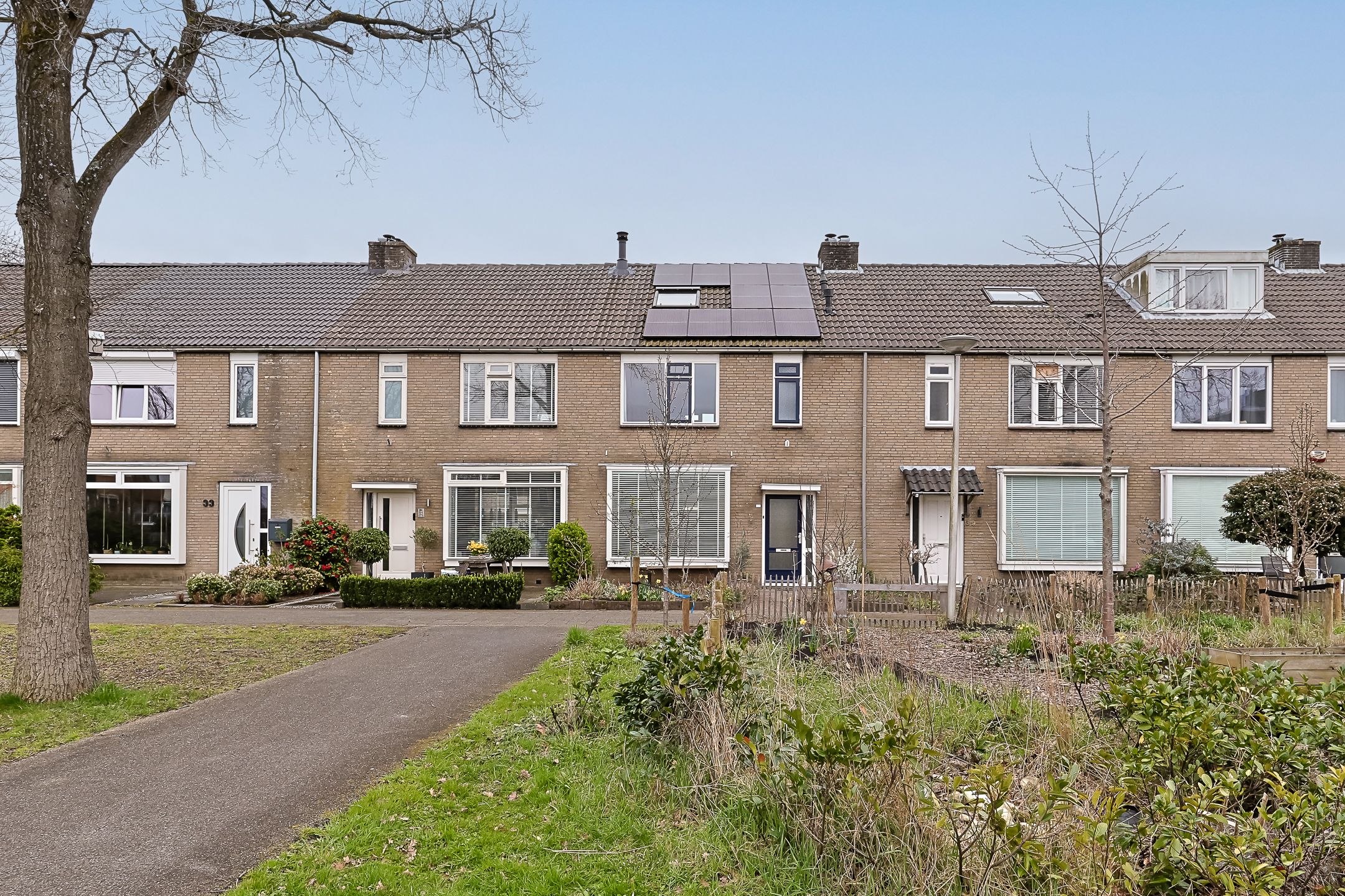 Foto van Vivaldihof 37, Alphen aan den Rijn