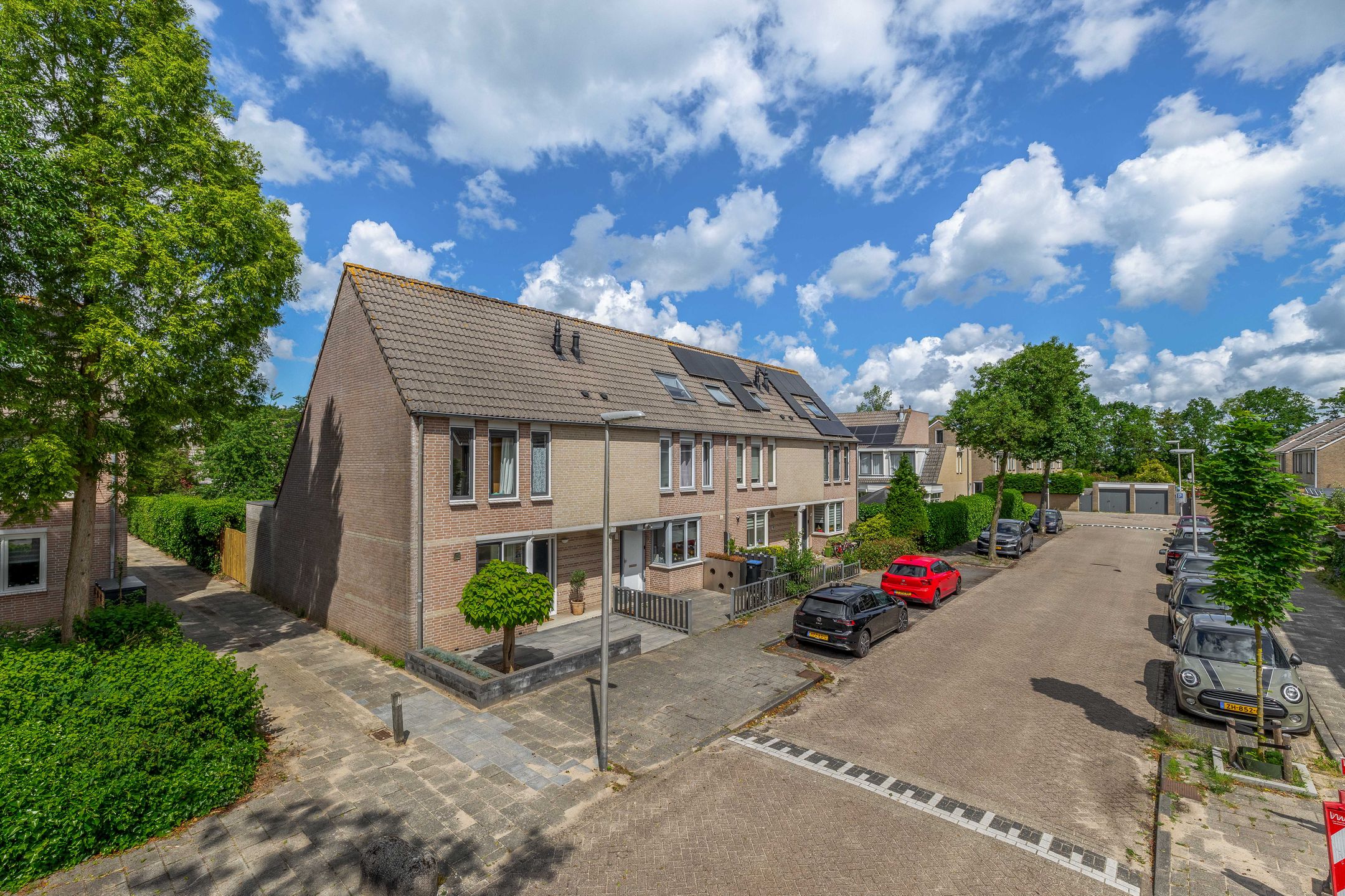 Foto van Pietersberg 8, Alphen aan den Rijn
