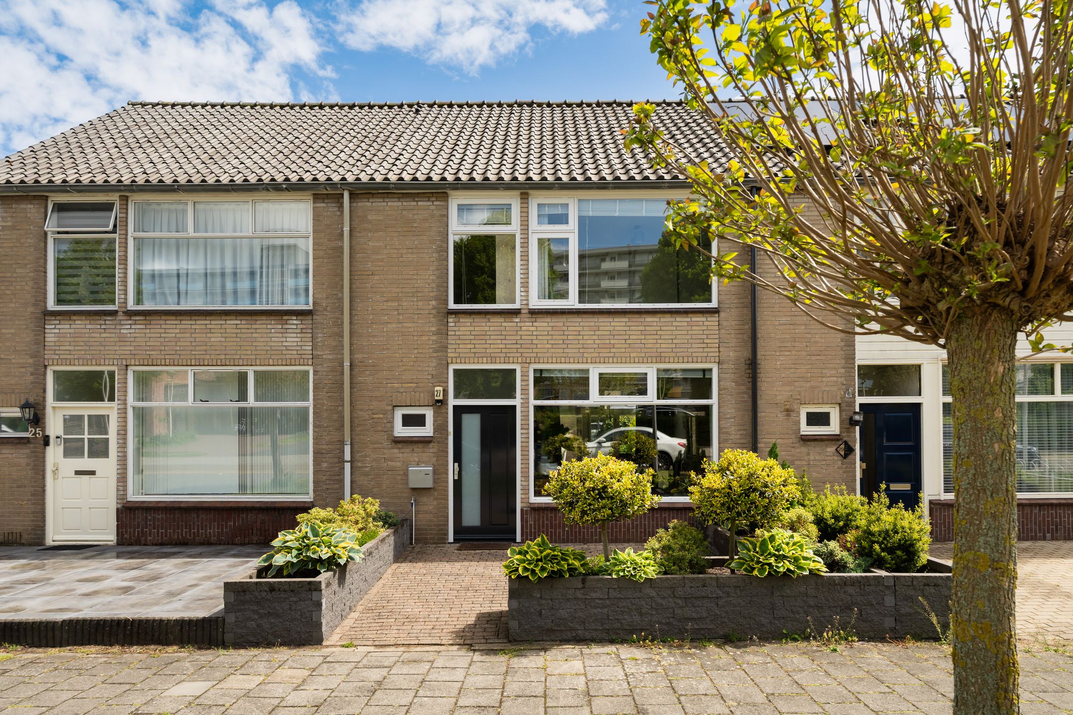 Foto van Parelstraat 27, Alphen aan den Rijn