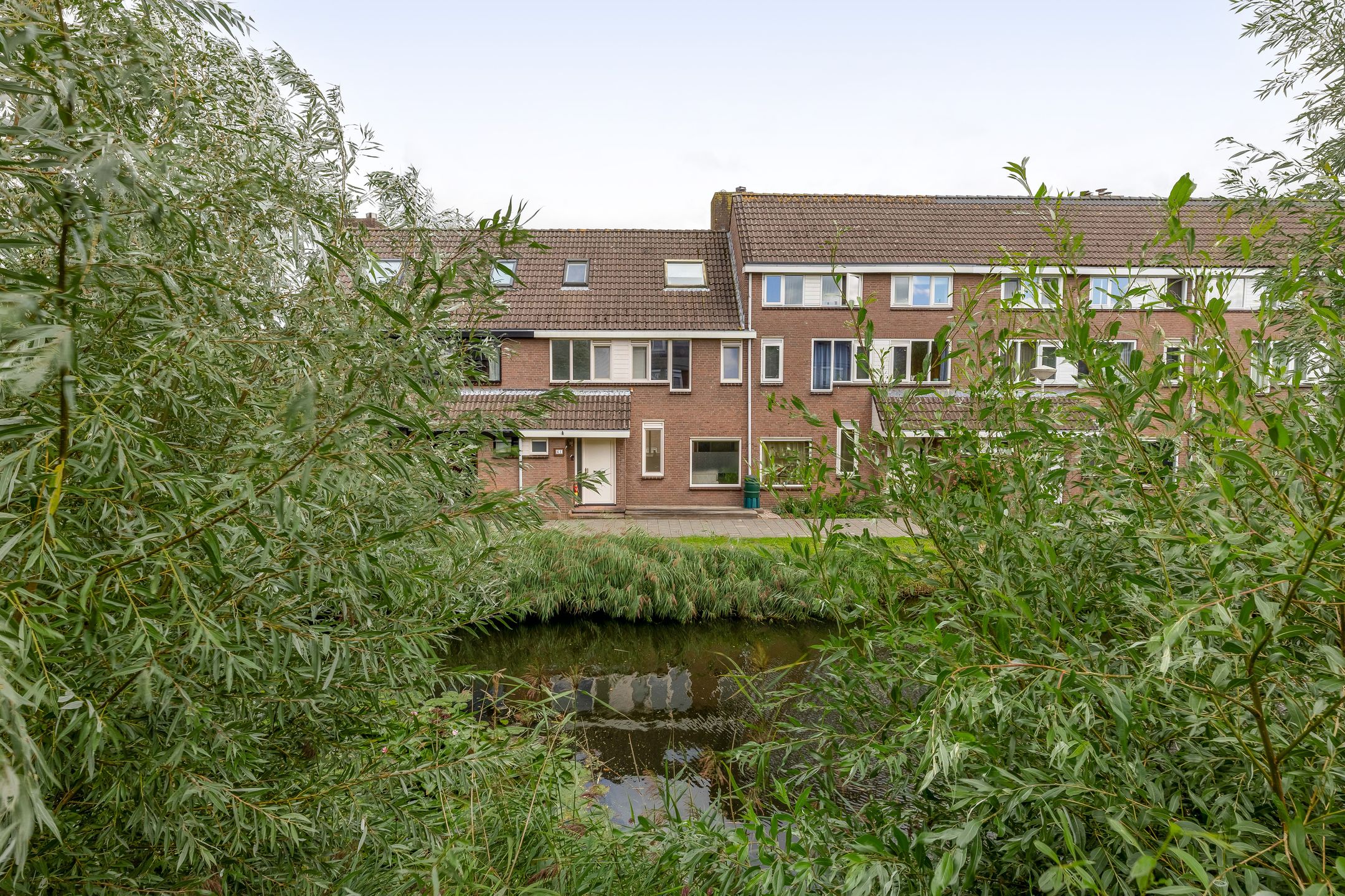 Foto van Loevestein 61, Alphen aan den Rijn