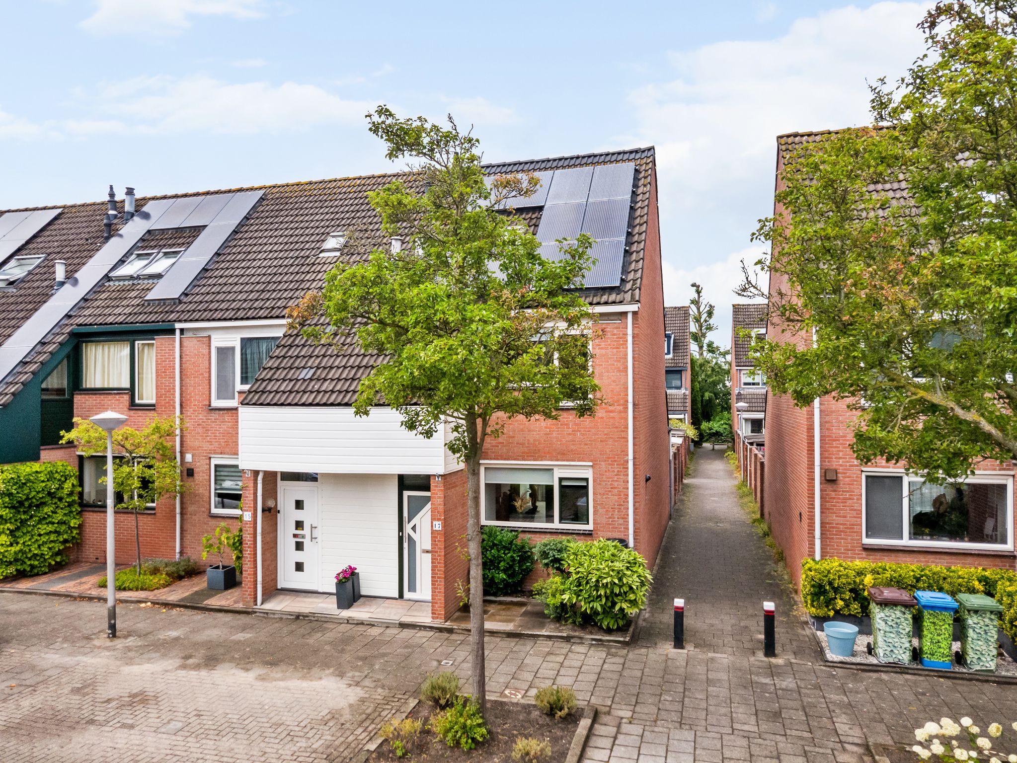 Foto van Groenestein 17, Alphen aan den Rijn