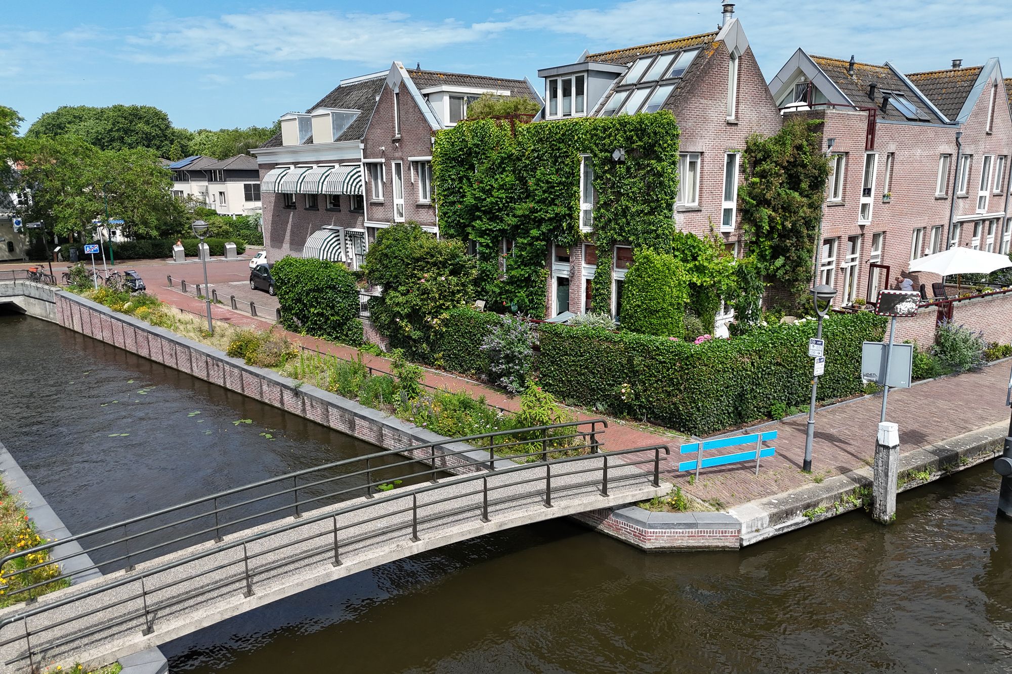 Foto van Curaçaostraat 2, Alphen aan den Rijn
