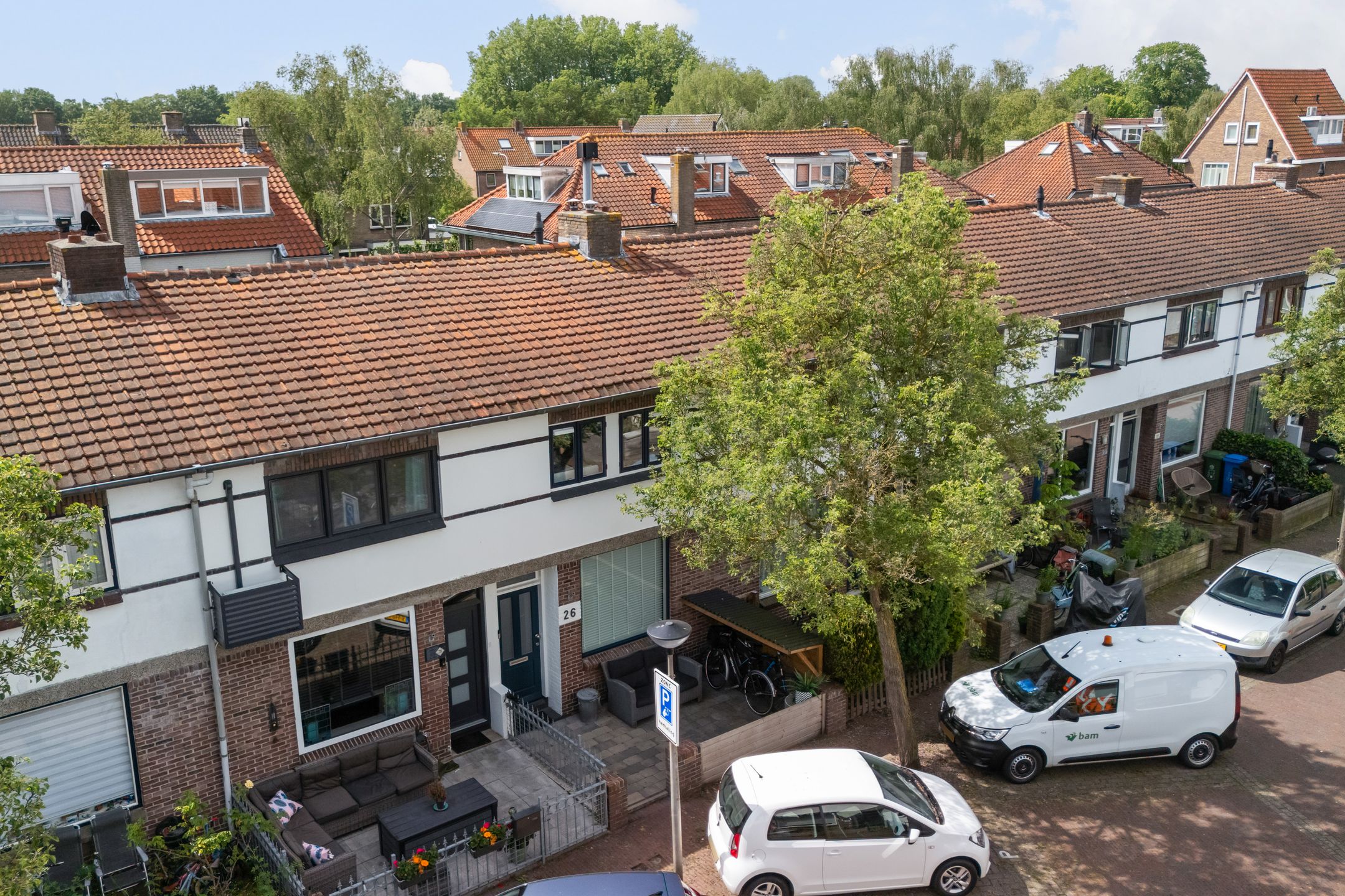Foto van Leliestraat 26, Alphen aan den Rijn