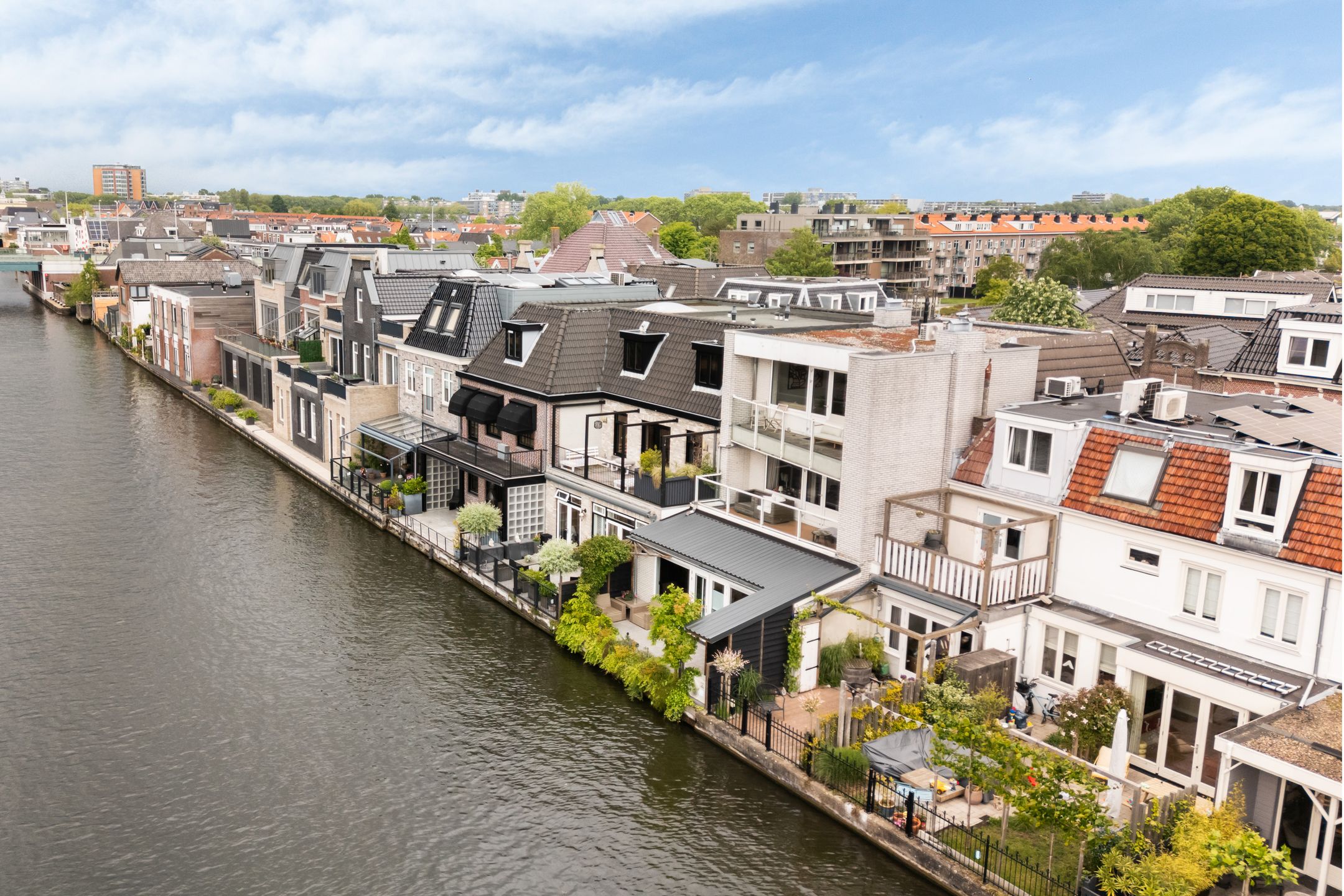 Foto van Hooftstraat 127B, Alphen aan den Rijn