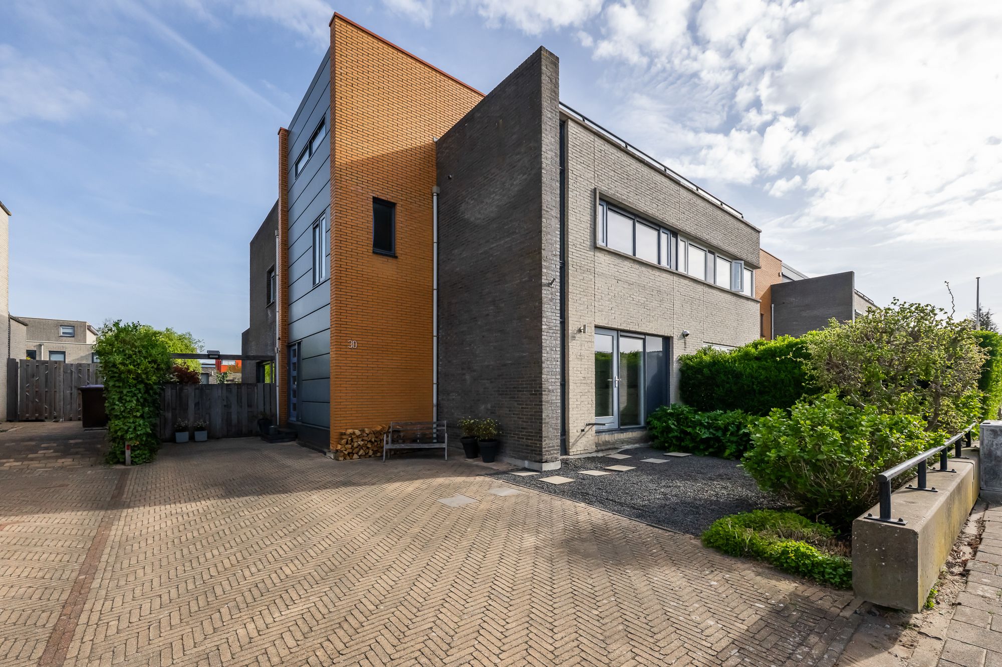 Foto van Quadriviumlaan 30, Alphen aan den Rijn