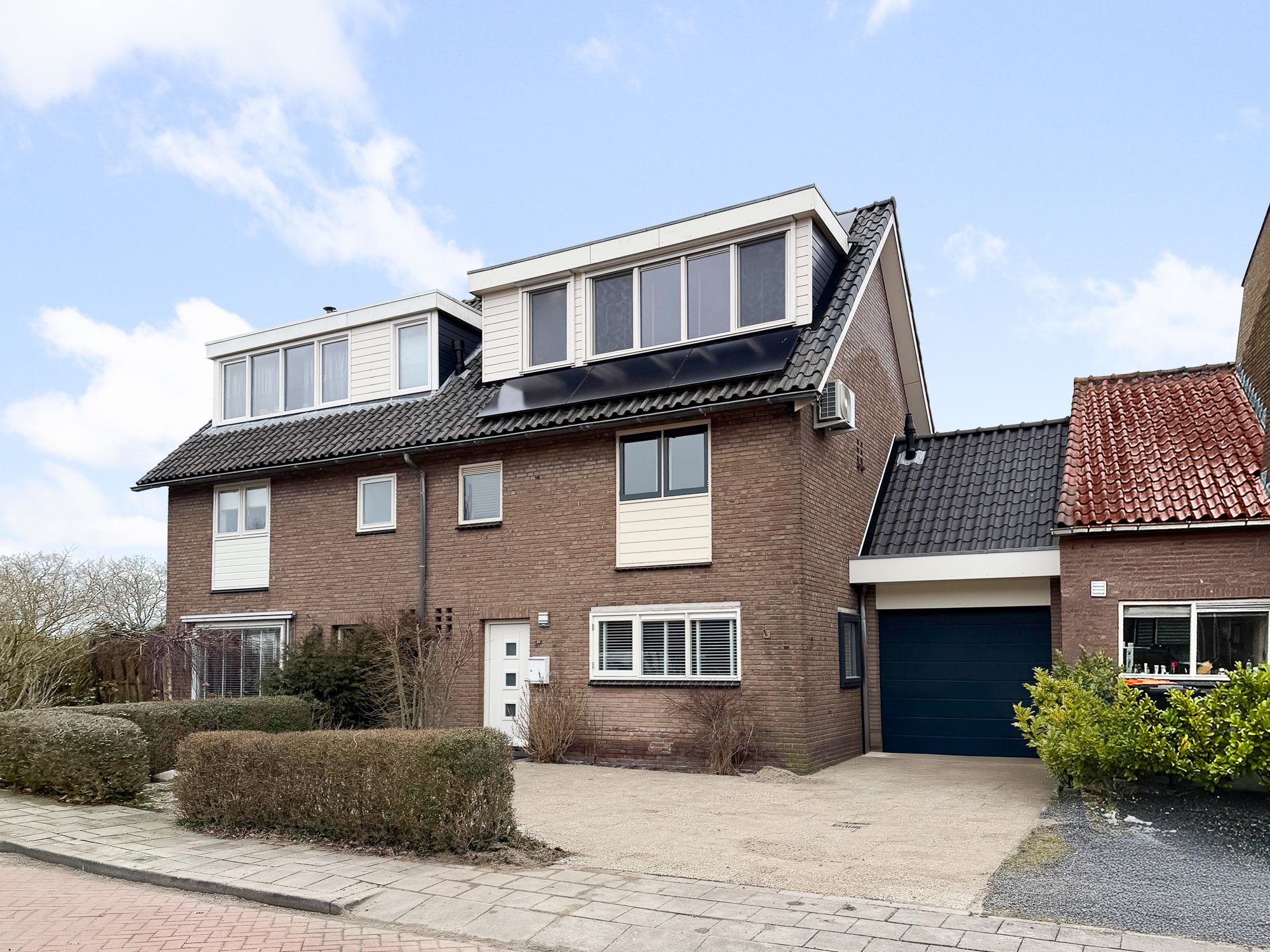 Foto van Elzenstraat 50, Nieuwkoop