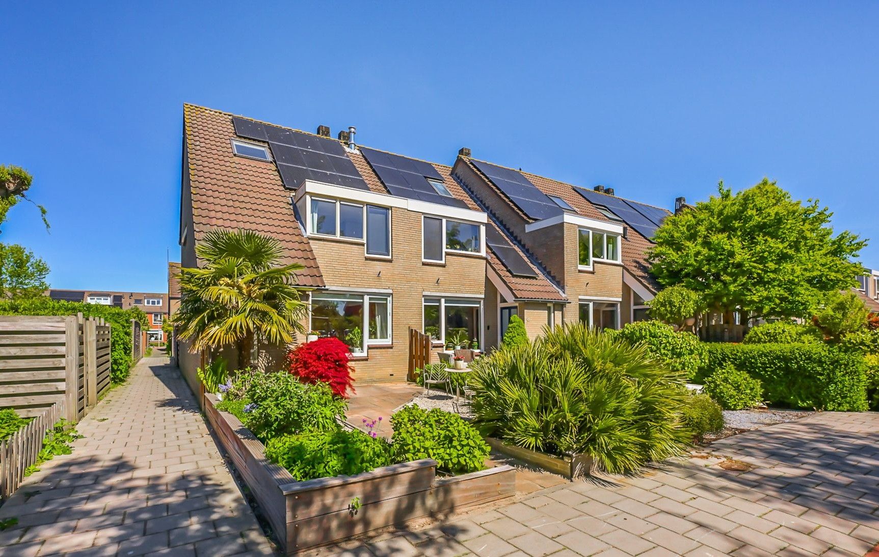 Foto van Dahliastraat 18, Noorden