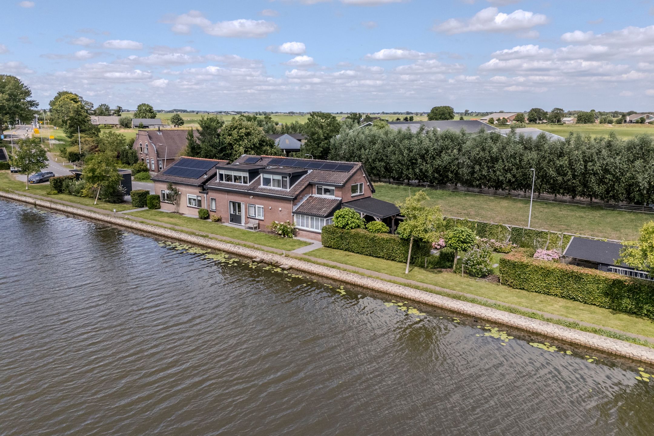 Foto van Buitenkerk 74, Zwammerdam