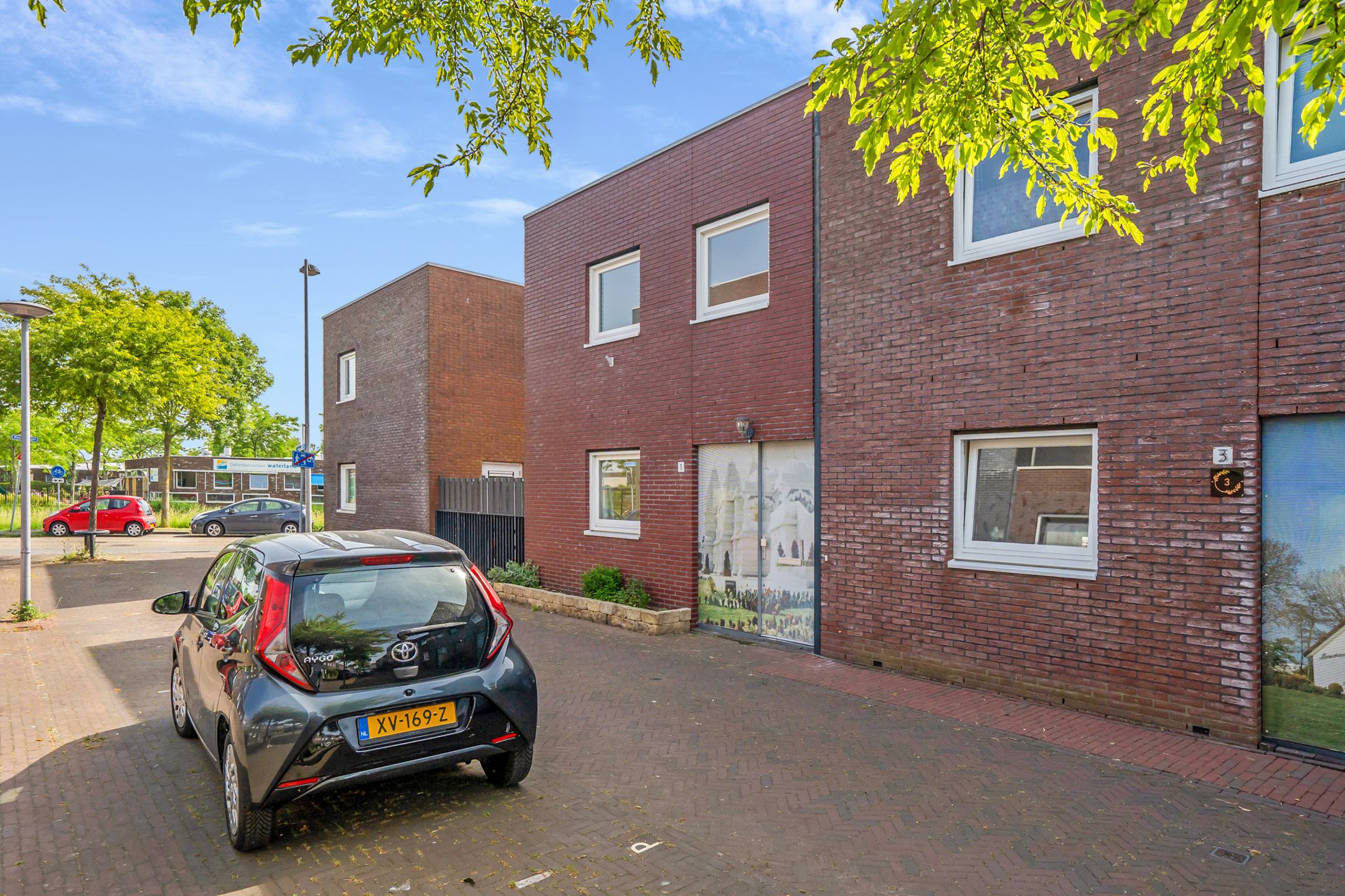 Foto van Oesterhof 1, Den Haag