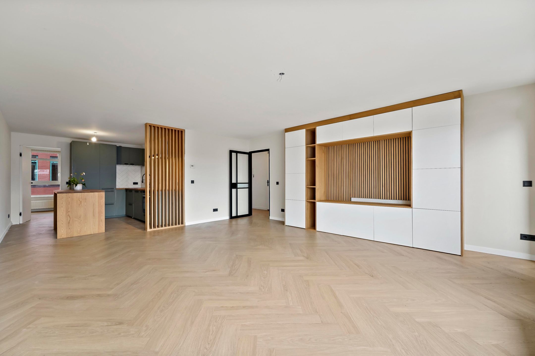 Foto van Muzenstraat 102, Den Haag