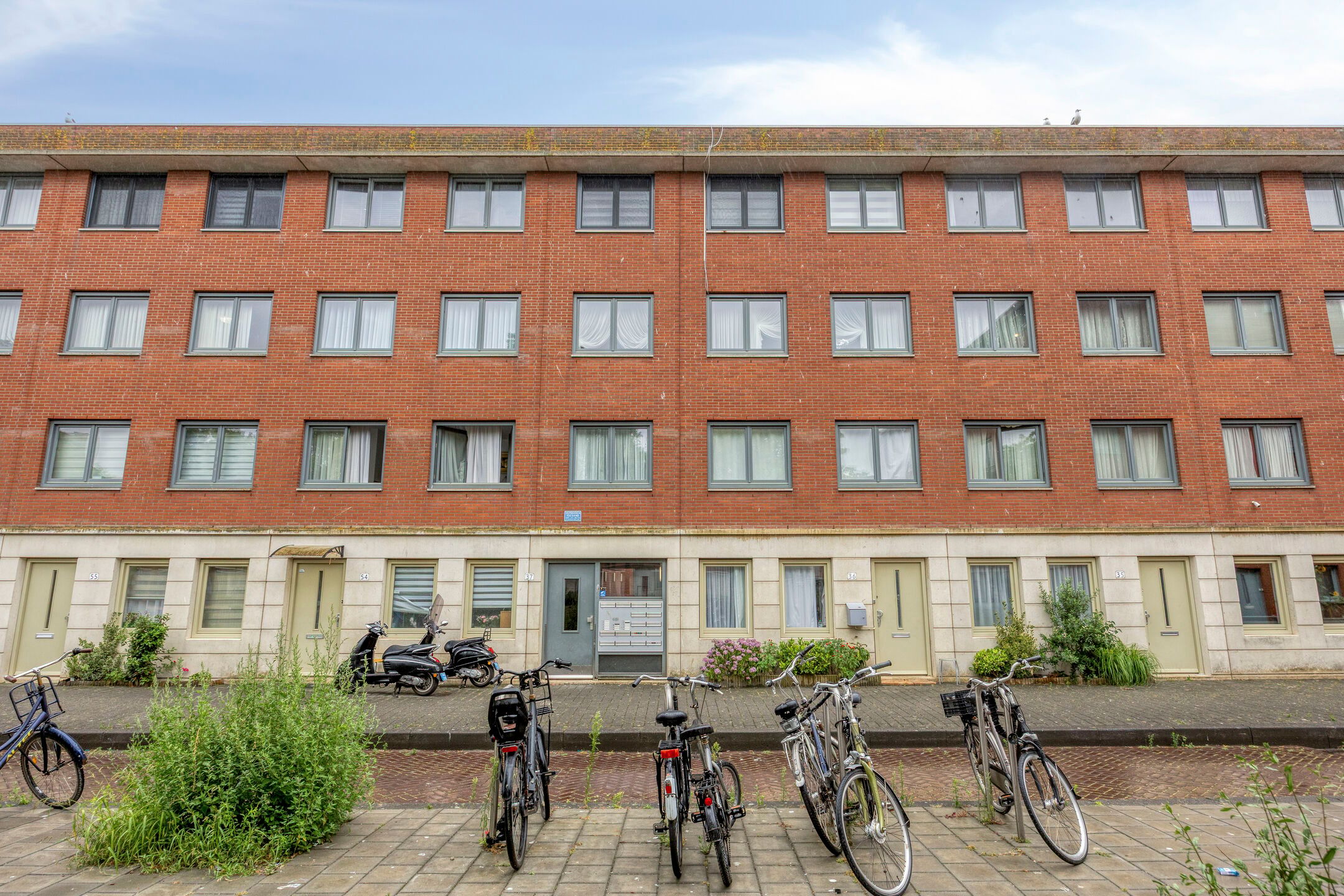 Foto van Westlandseplein 44, Den Haag
