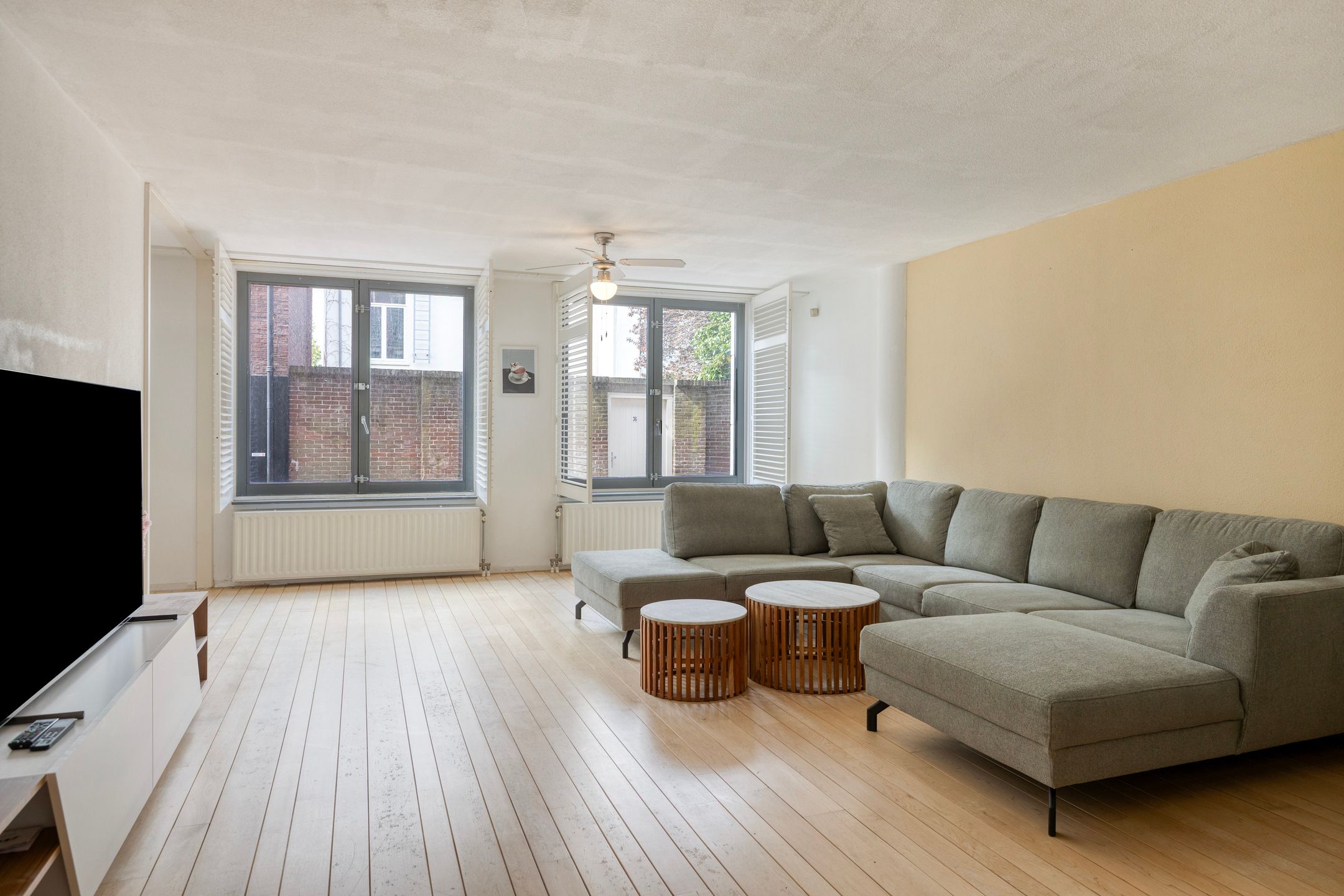 Foto van Laan van Roos en Doorn 35E, Den Haag