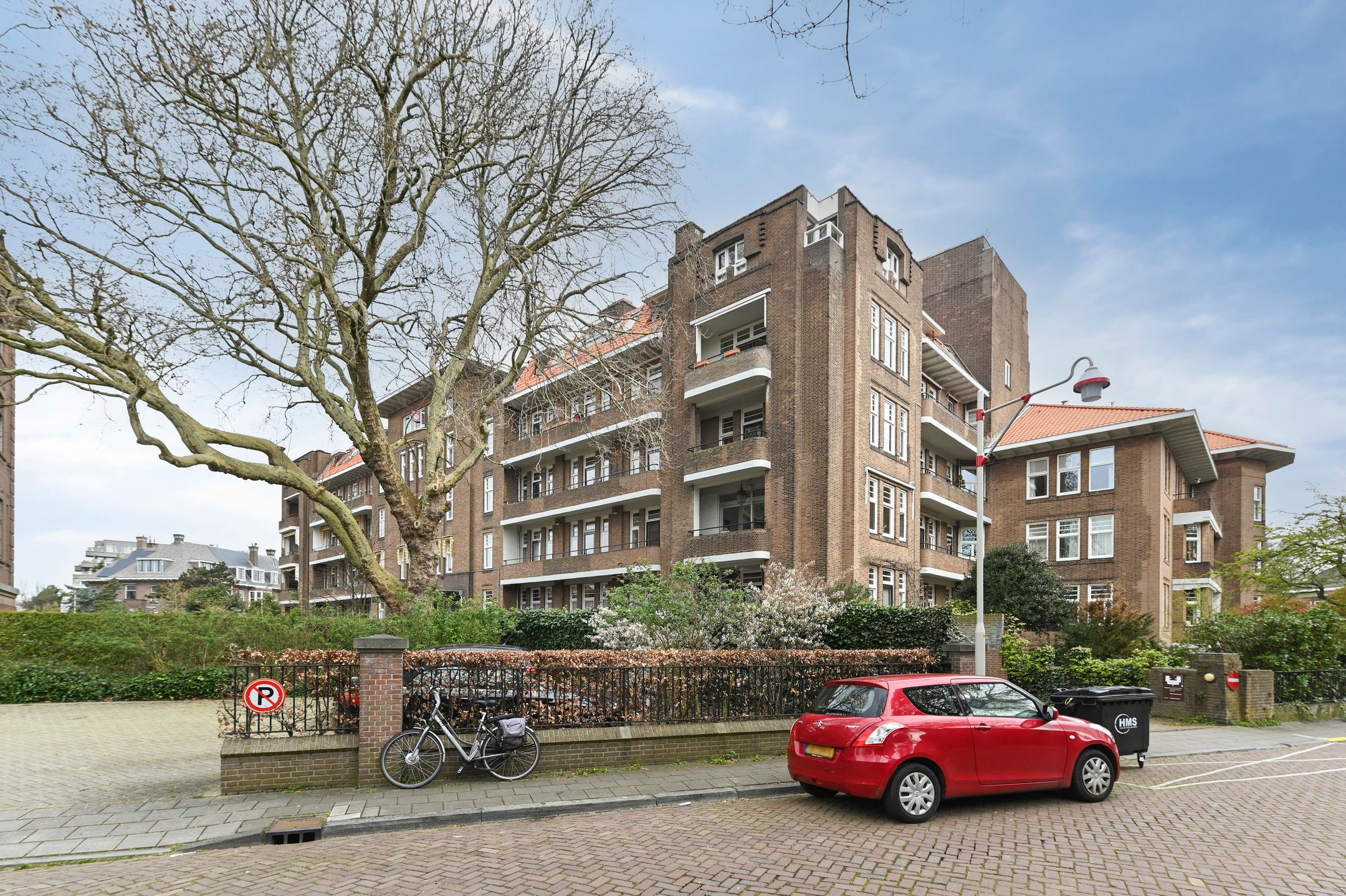 Foto van Alexander Gogelweg 65, Den Haag