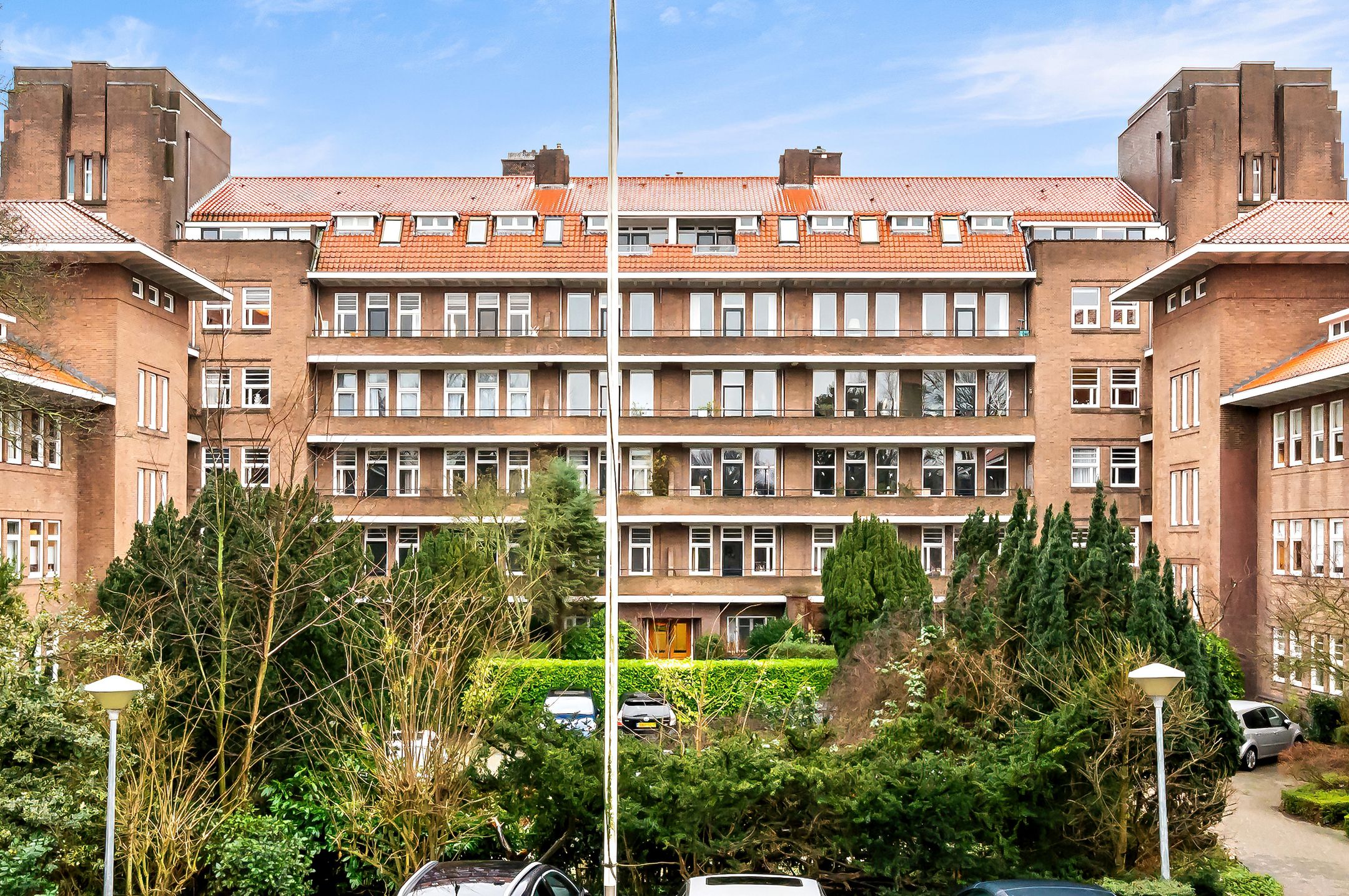 Foto van Alexander Gogelweg 77, Den Haag